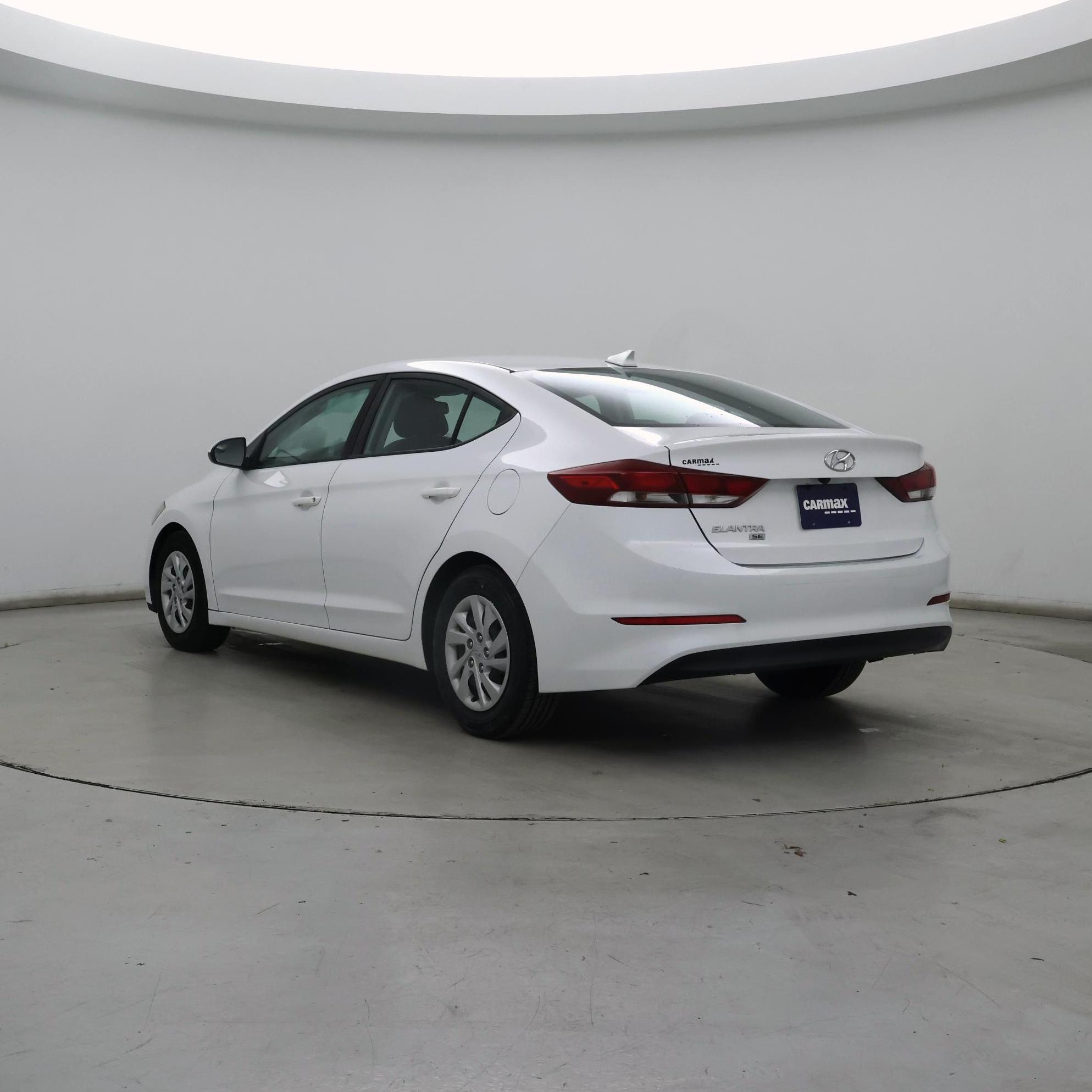 Thumbnail: 2018 Hyundai Elantra - 2