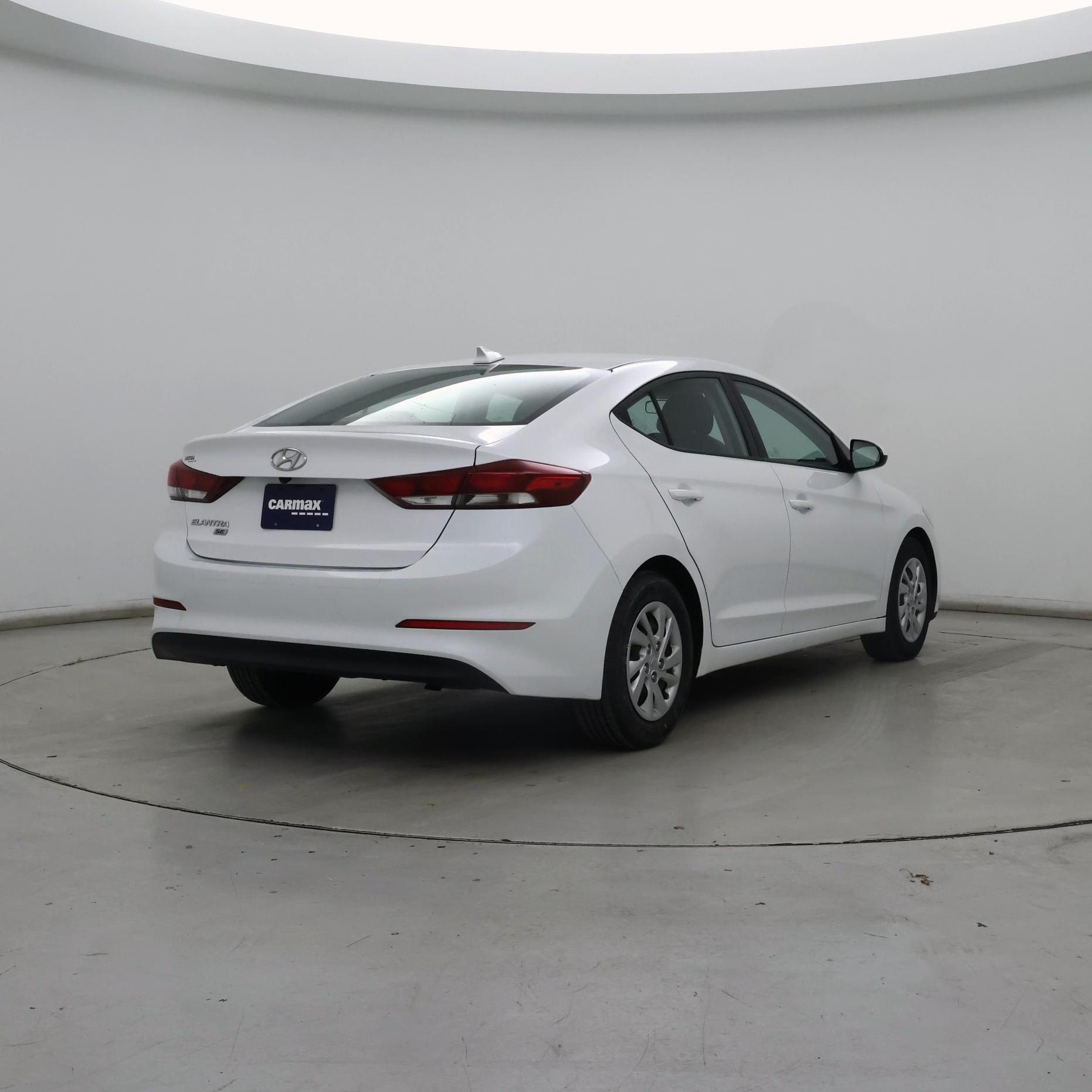 Thumbnail: 2018 Hyundai Elantra - 8