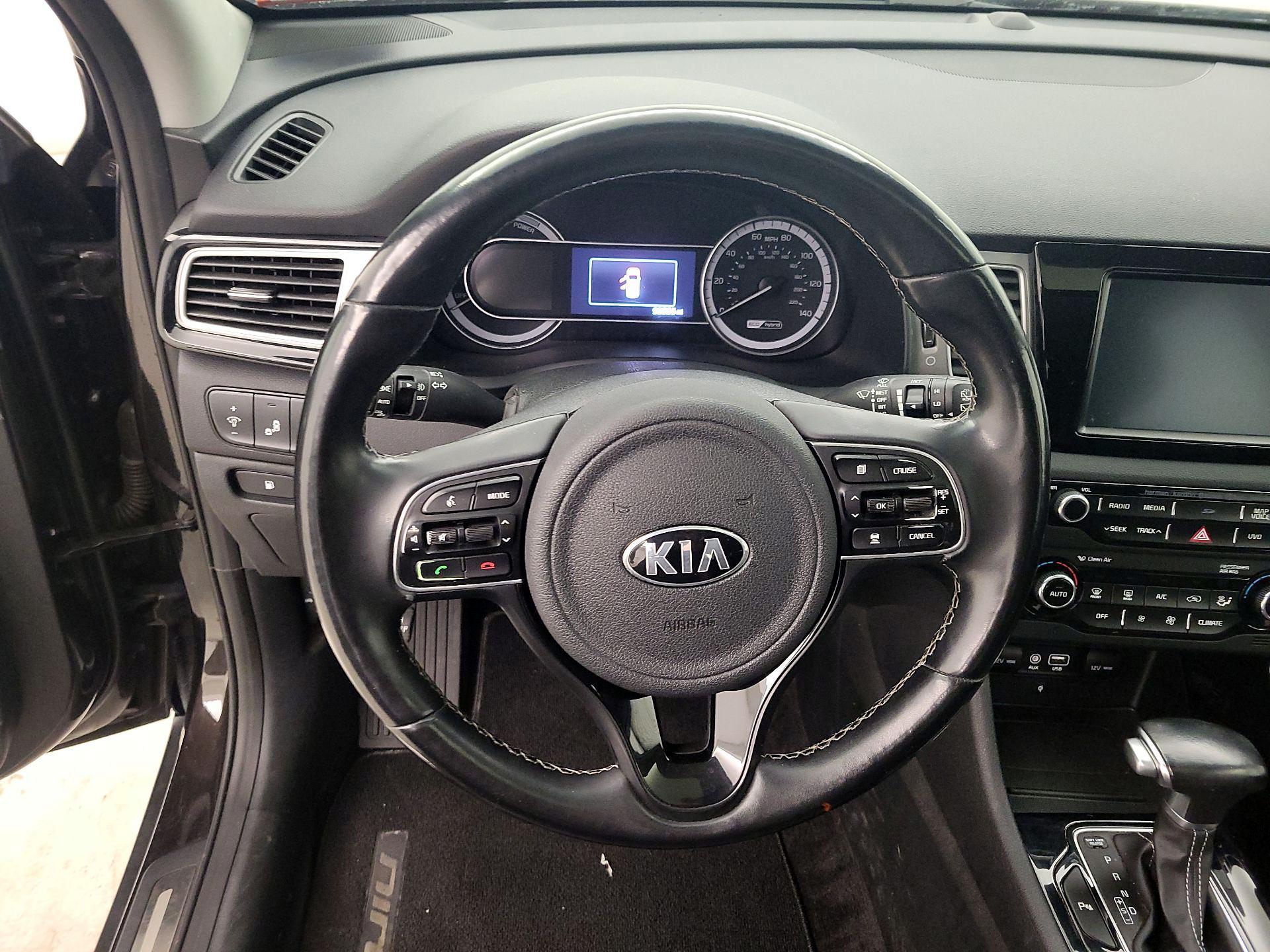 Thumbnail: 2018 Kia Niro - 10