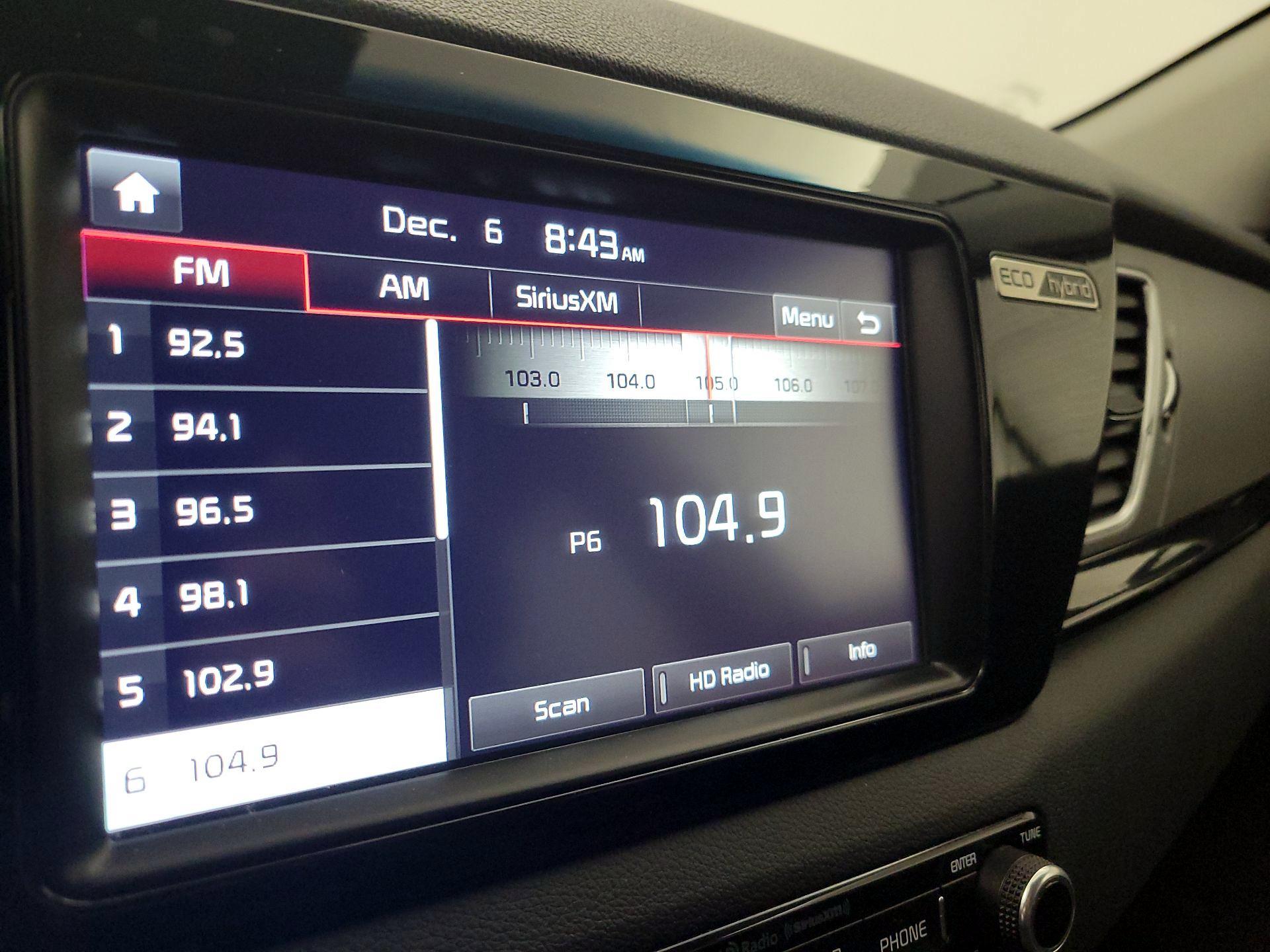 Thumbnail: 2018 Kia Niro - 15