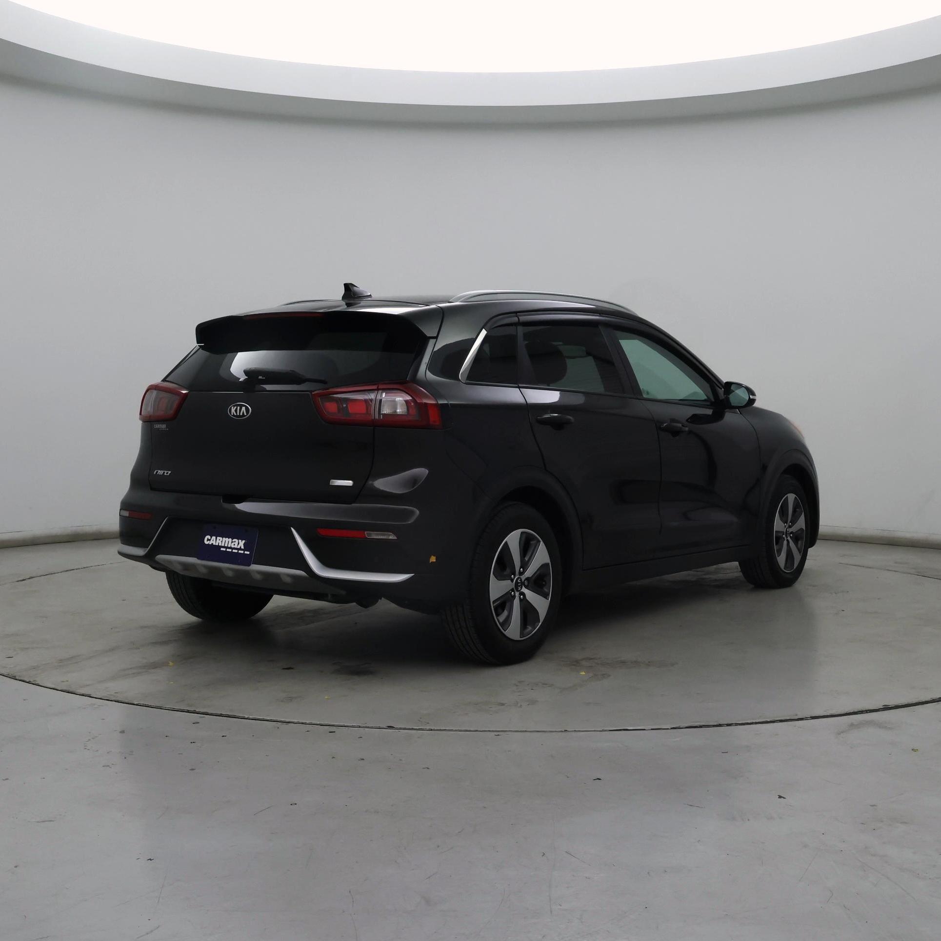 Thumbnail: 2018 Kia Niro - 8