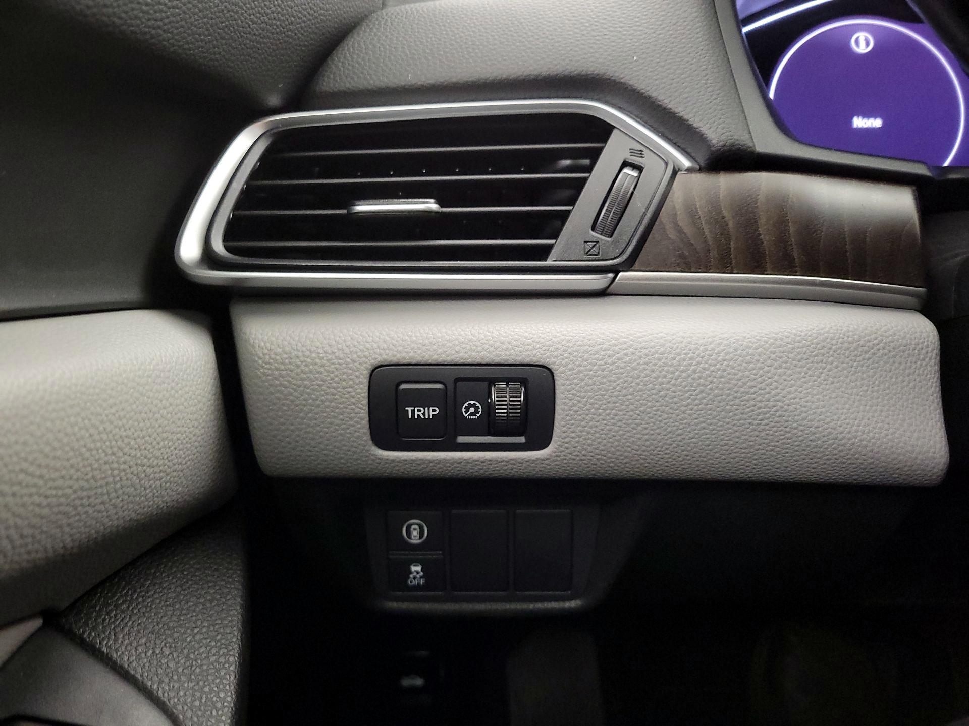 Thumbnail: 2018 Honda Accord - 13