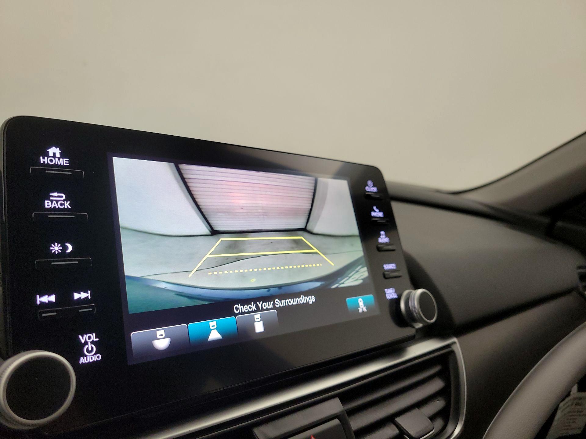 Thumbnail: 2018 Honda Accord - 14