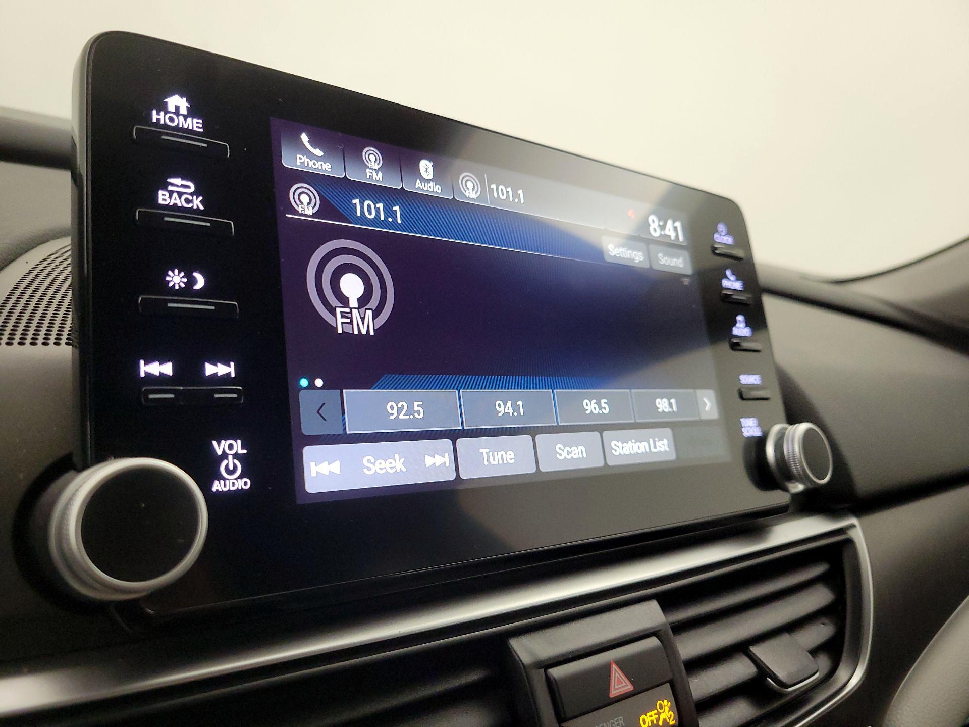 Thumbnail: 2018 Honda Accord - 15