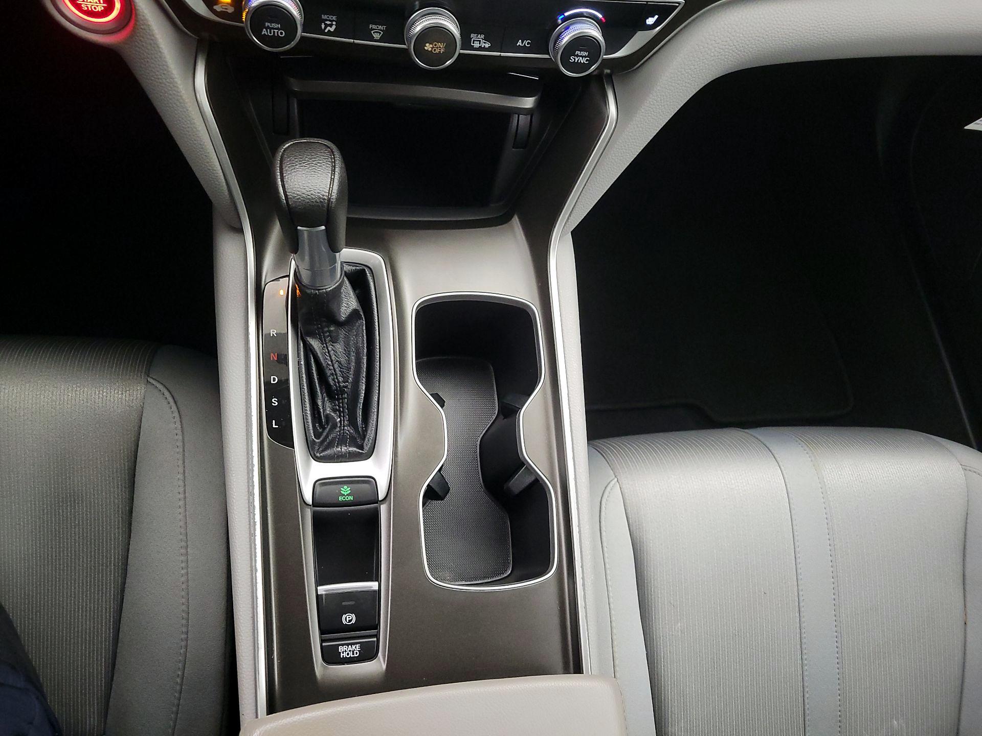 Thumbnail: 2018 Honda Accord - 17