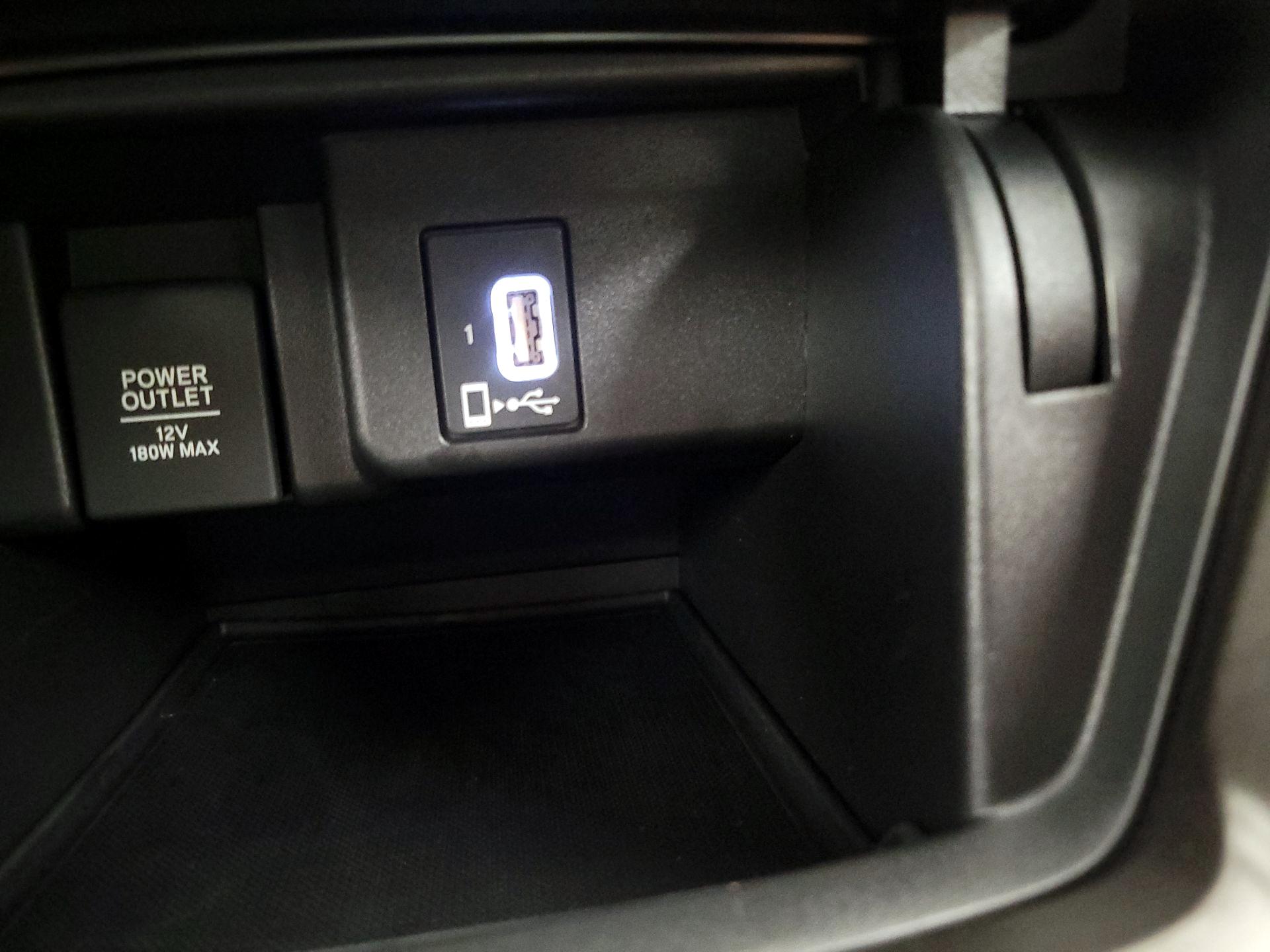 Thumbnail: 2018 Honda Accord - 18