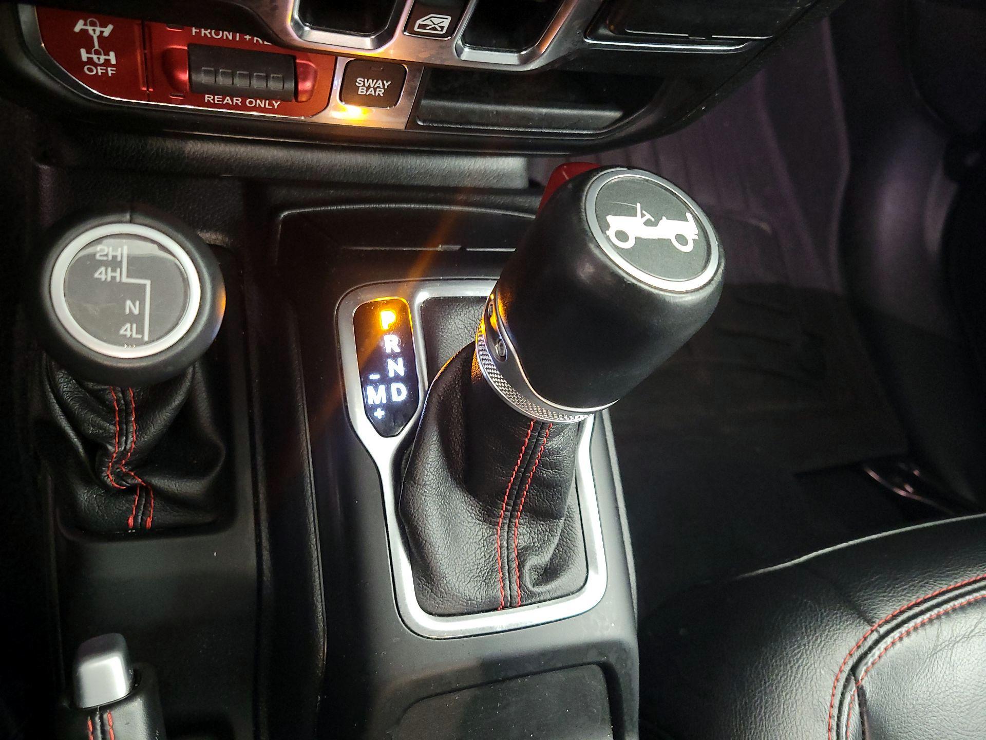 Thumbnail: 2020 Jeep Wrangler - 17