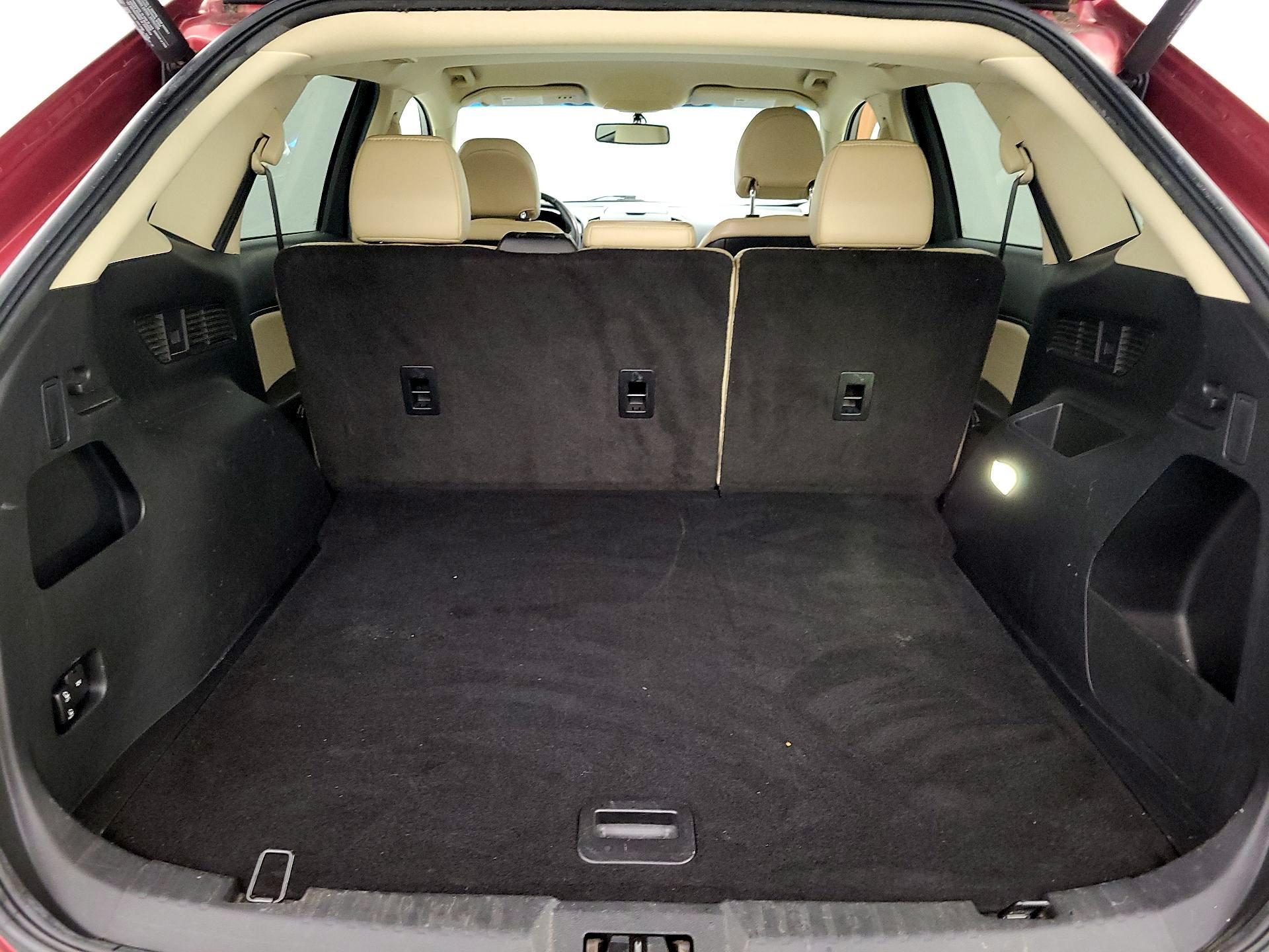 Thumbnail: 2016 Ford Edge - 20