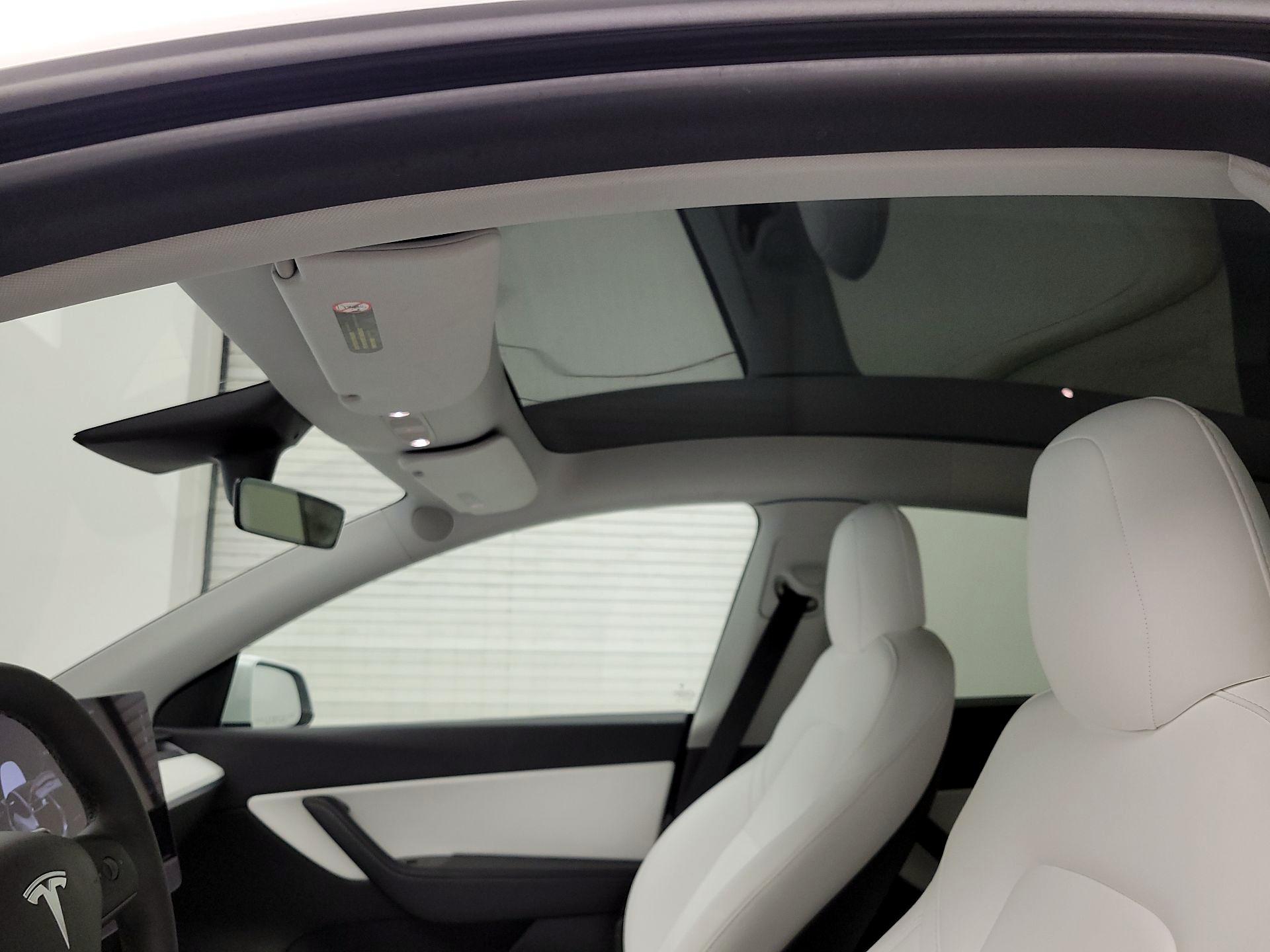 Thumbnail: 2021 Tesla Model Y - 18