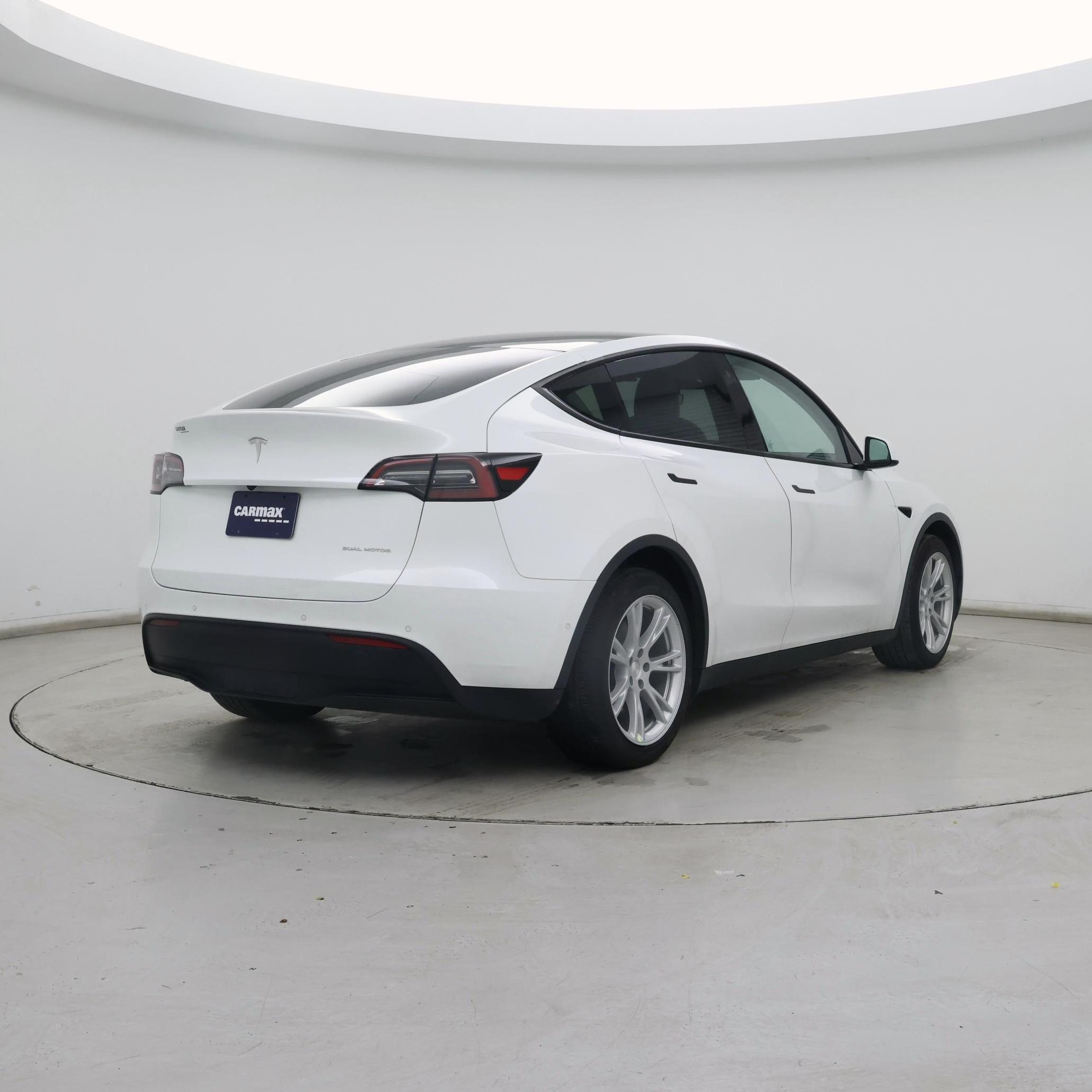 Thumbnail: 2021 Tesla Model Y - 8