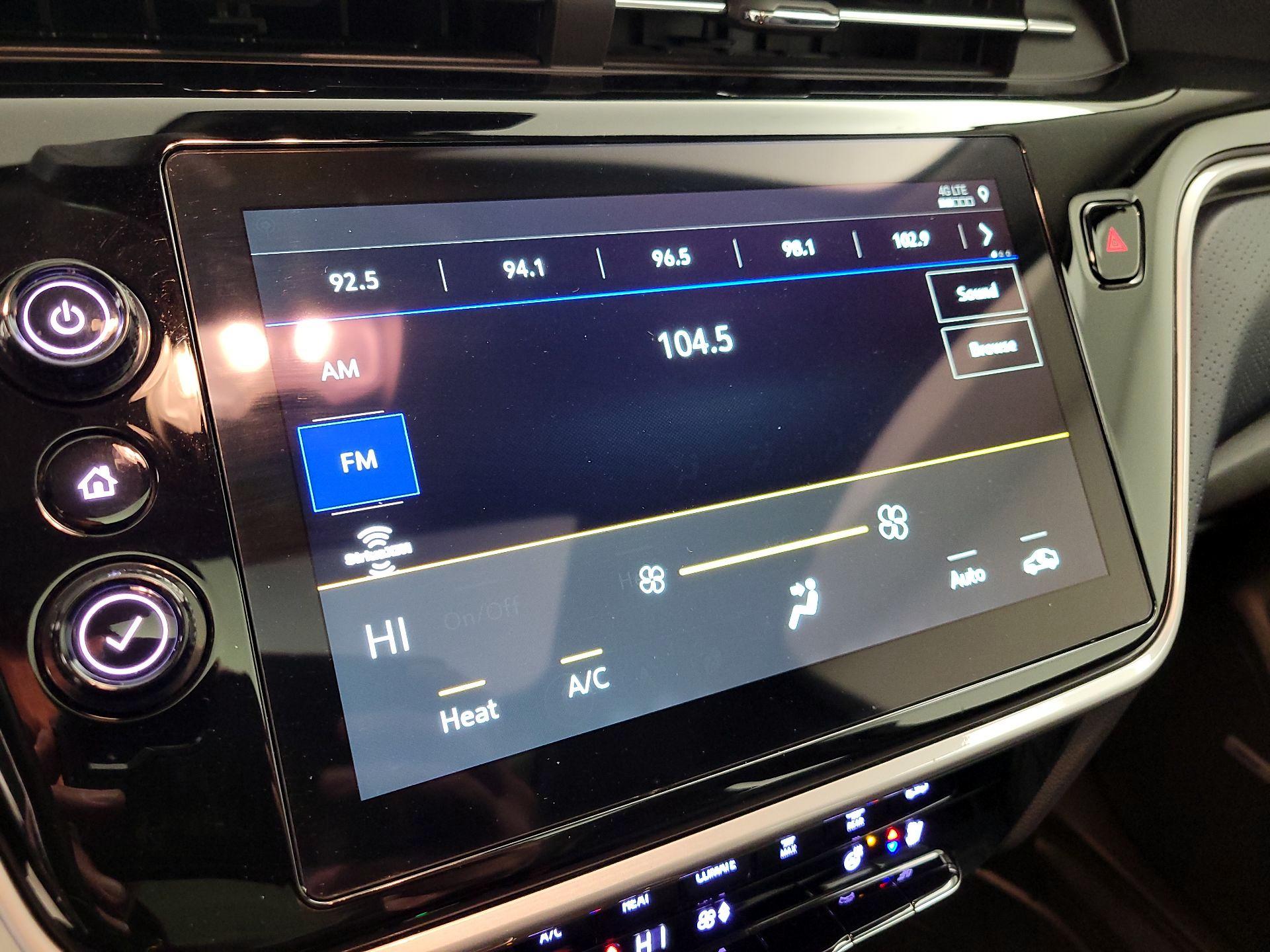 Thumbnail: 2022 Chevrolet Bolt EUV - 16