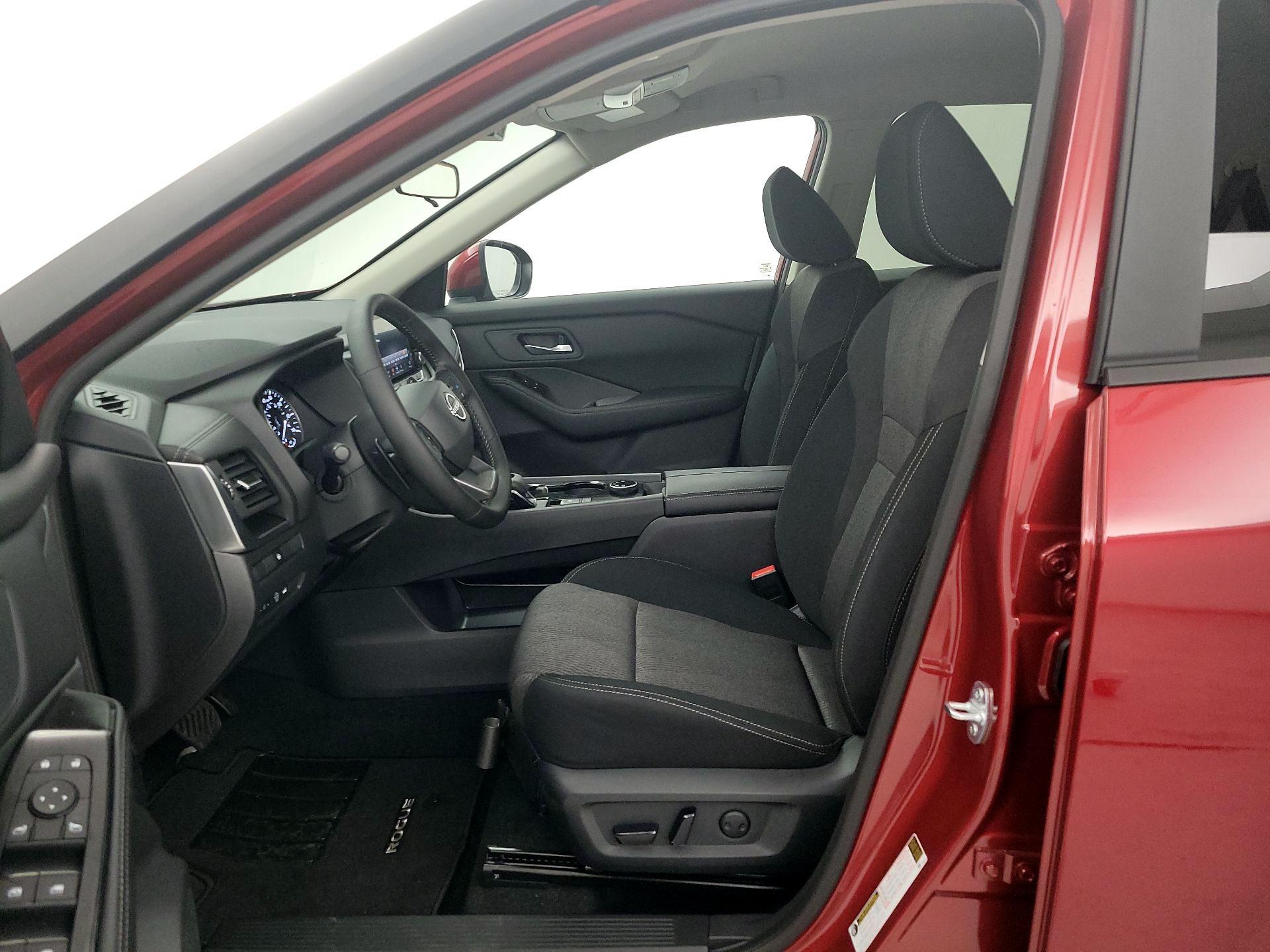 Thumbnail: 2026 Nissan Rogue - 11