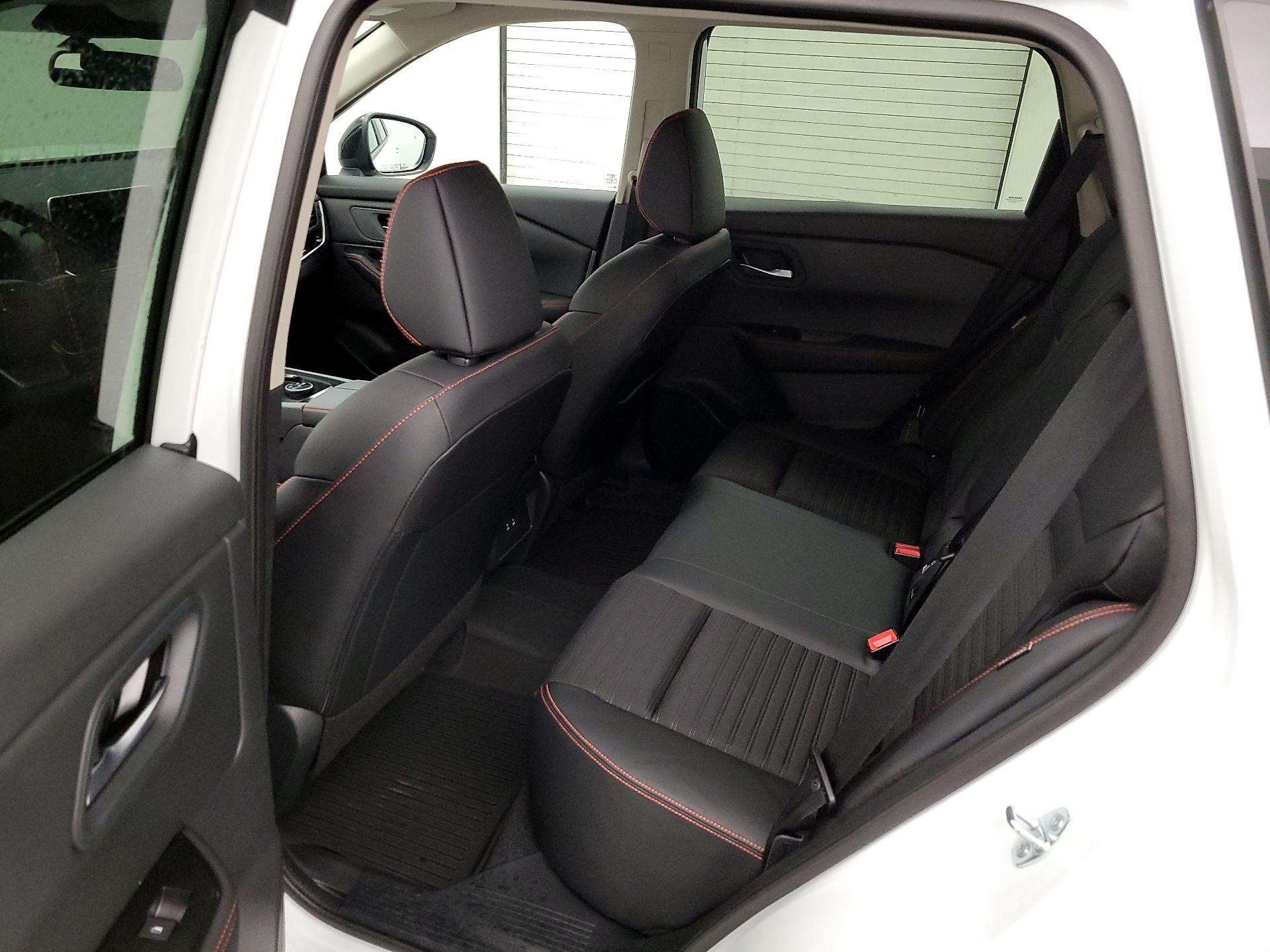 Thumbnail: 2026 Nissan Rogue - 19