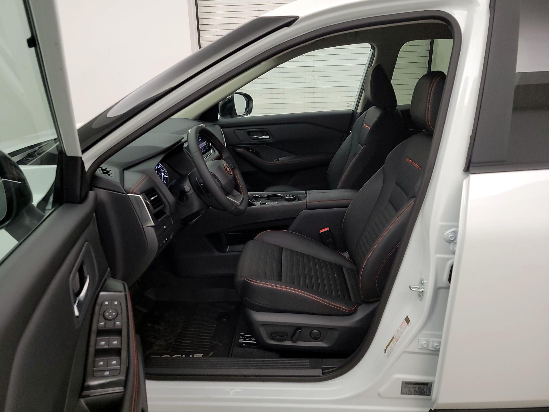 Thumbnail: 2026 Nissan Rogue - 11