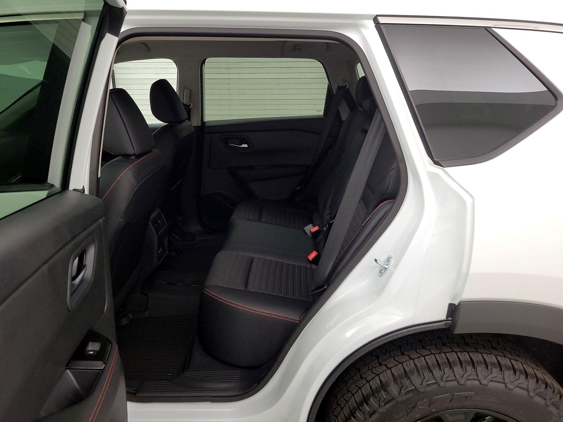 Thumbnail: 2026 Nissan Rogue - 19