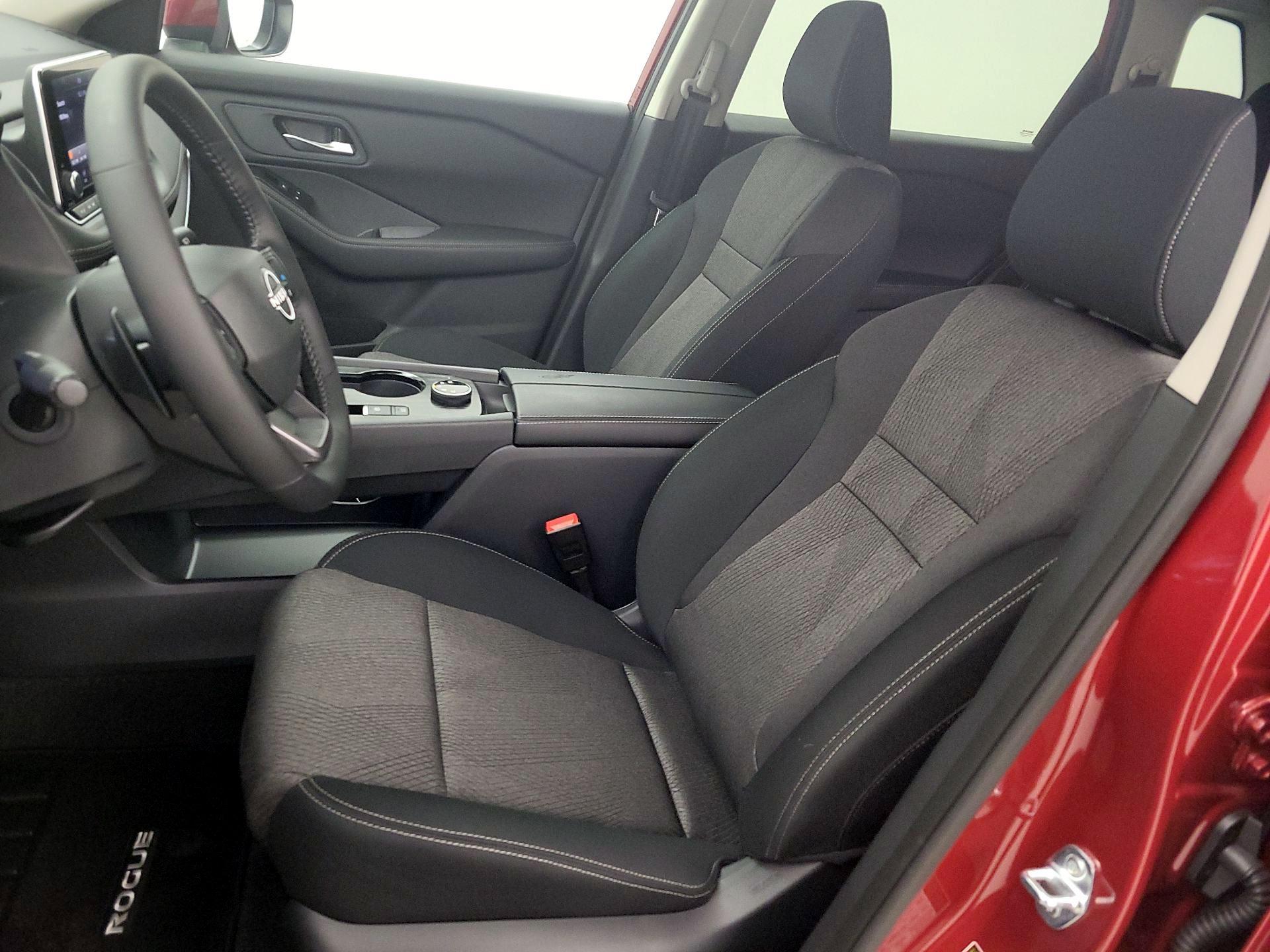 Thumbnail: 2026 Nissan Rogue - 11