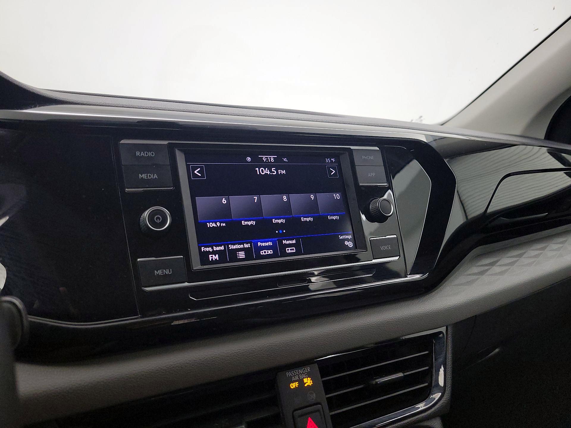 Thumbnail: 2023 Volkswagen Taos - 15