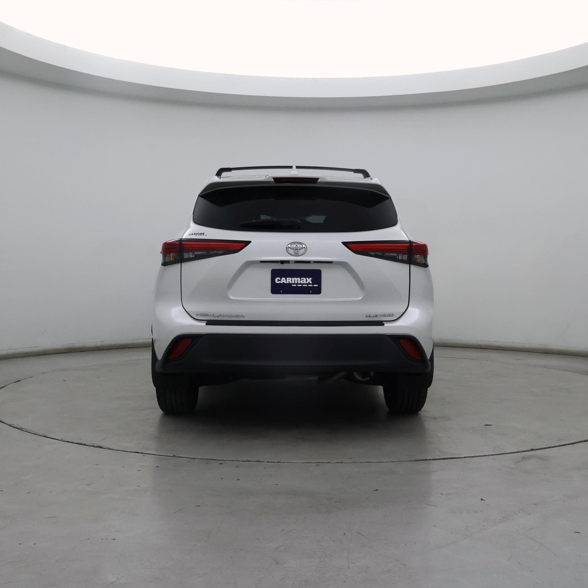 Thumbnail: 2022 Toyota Highlander - 6