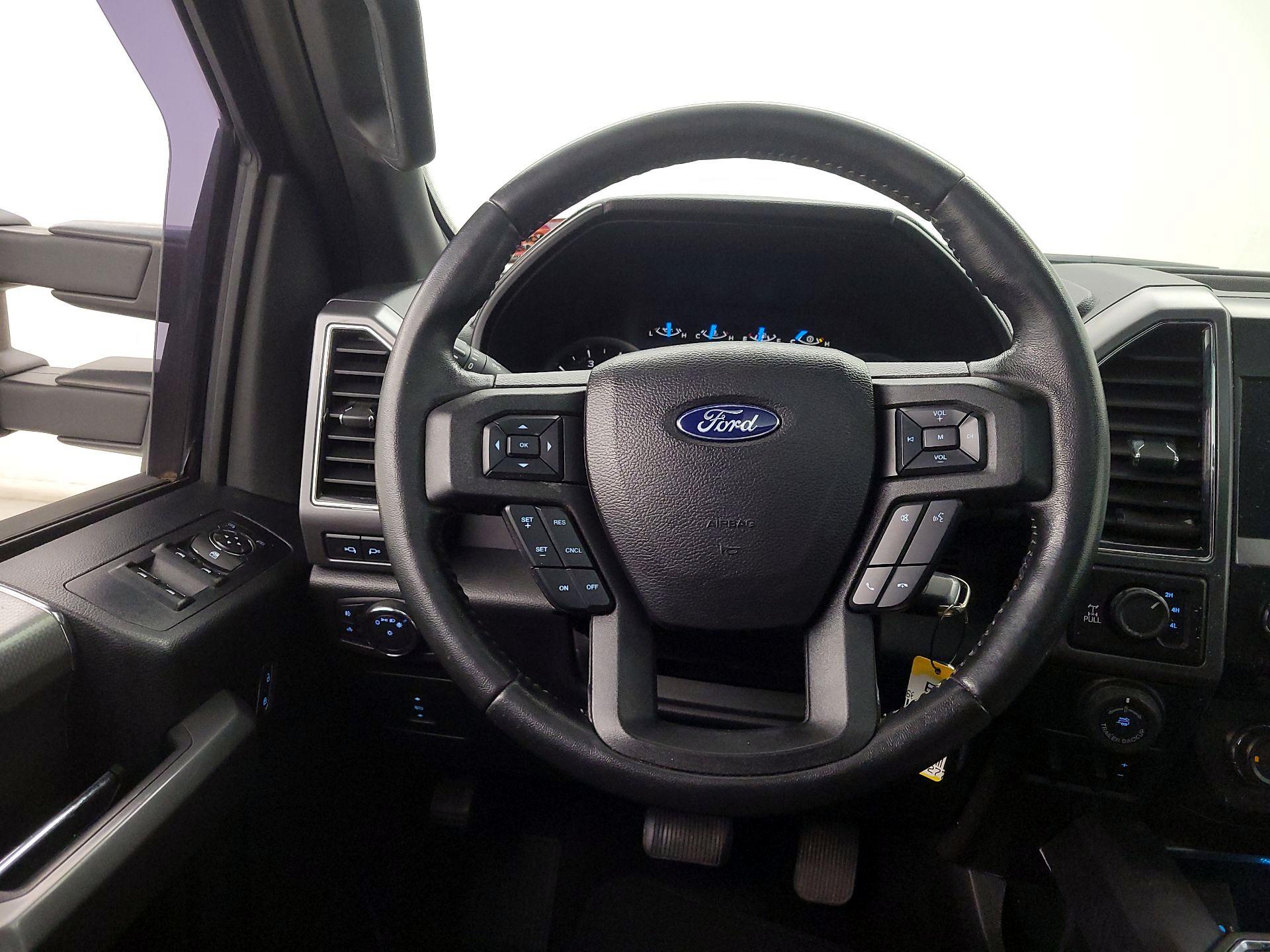 Thumbnail: 2017 Ford F-150 - 10