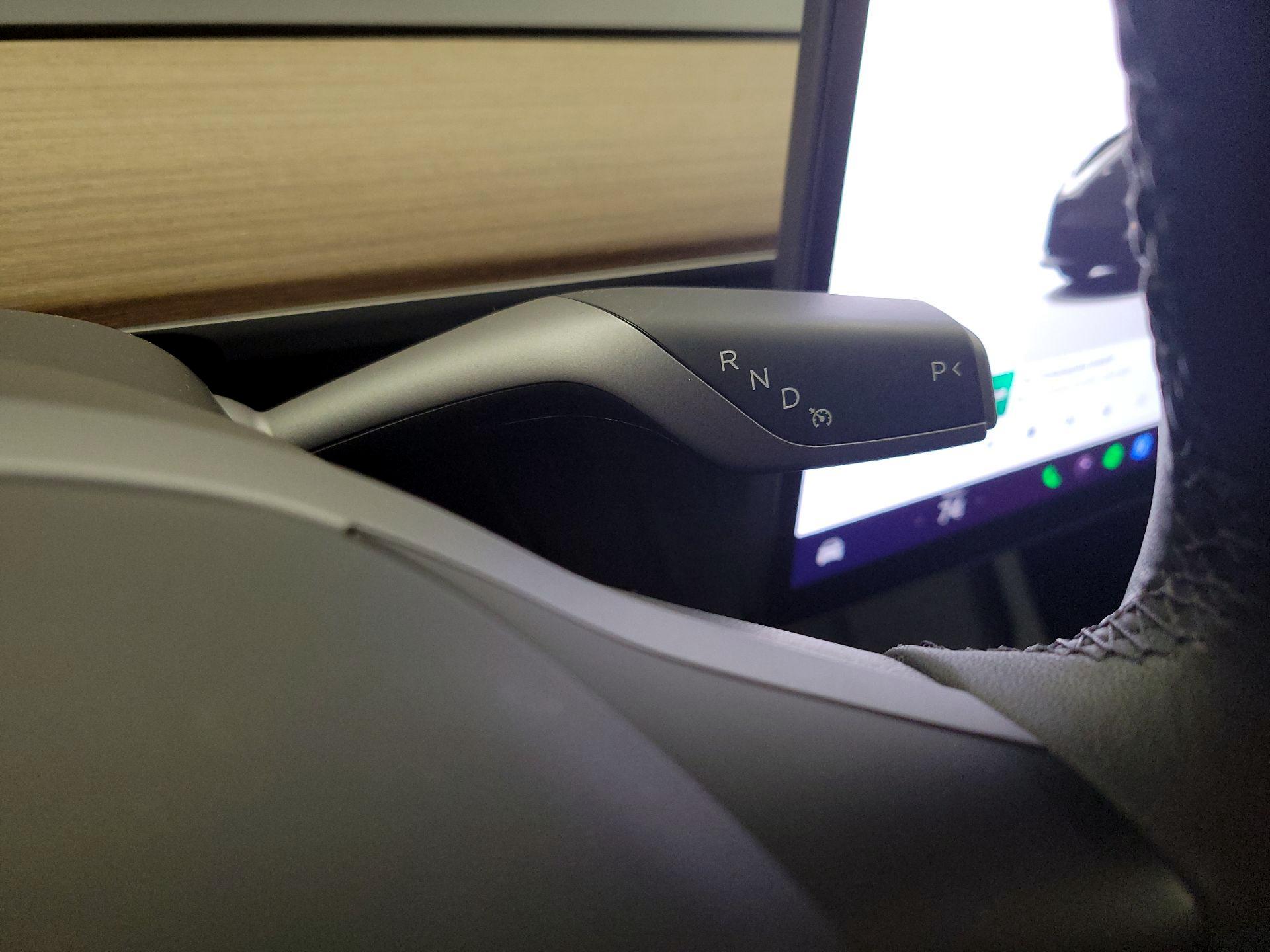 Thumbnail: 2023 Tesla Model 3 - 17