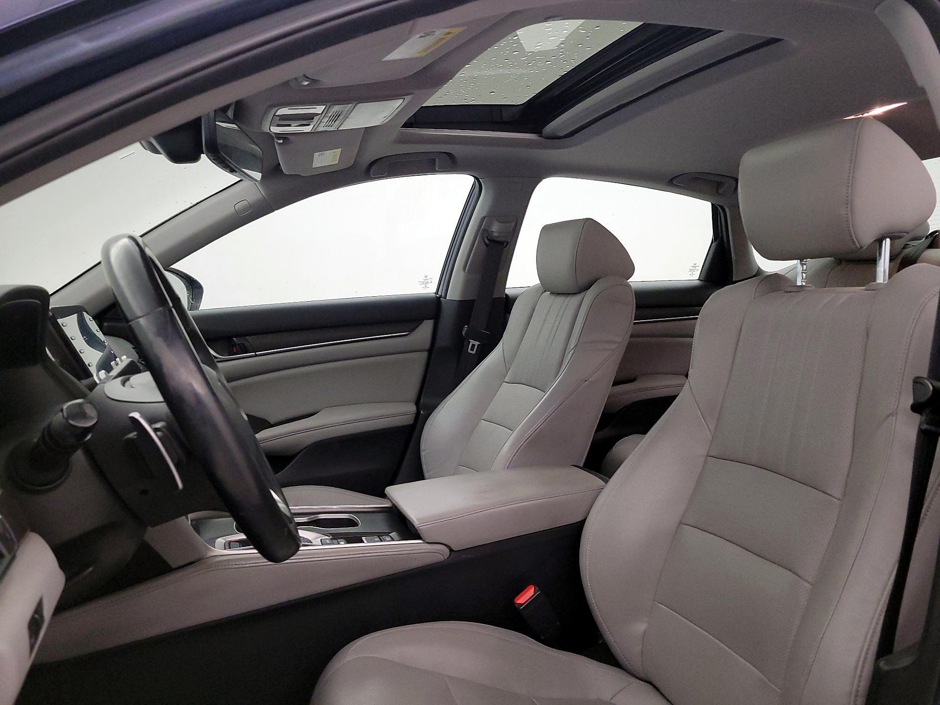 Thumbnail: 2018 Honda Accord - 19