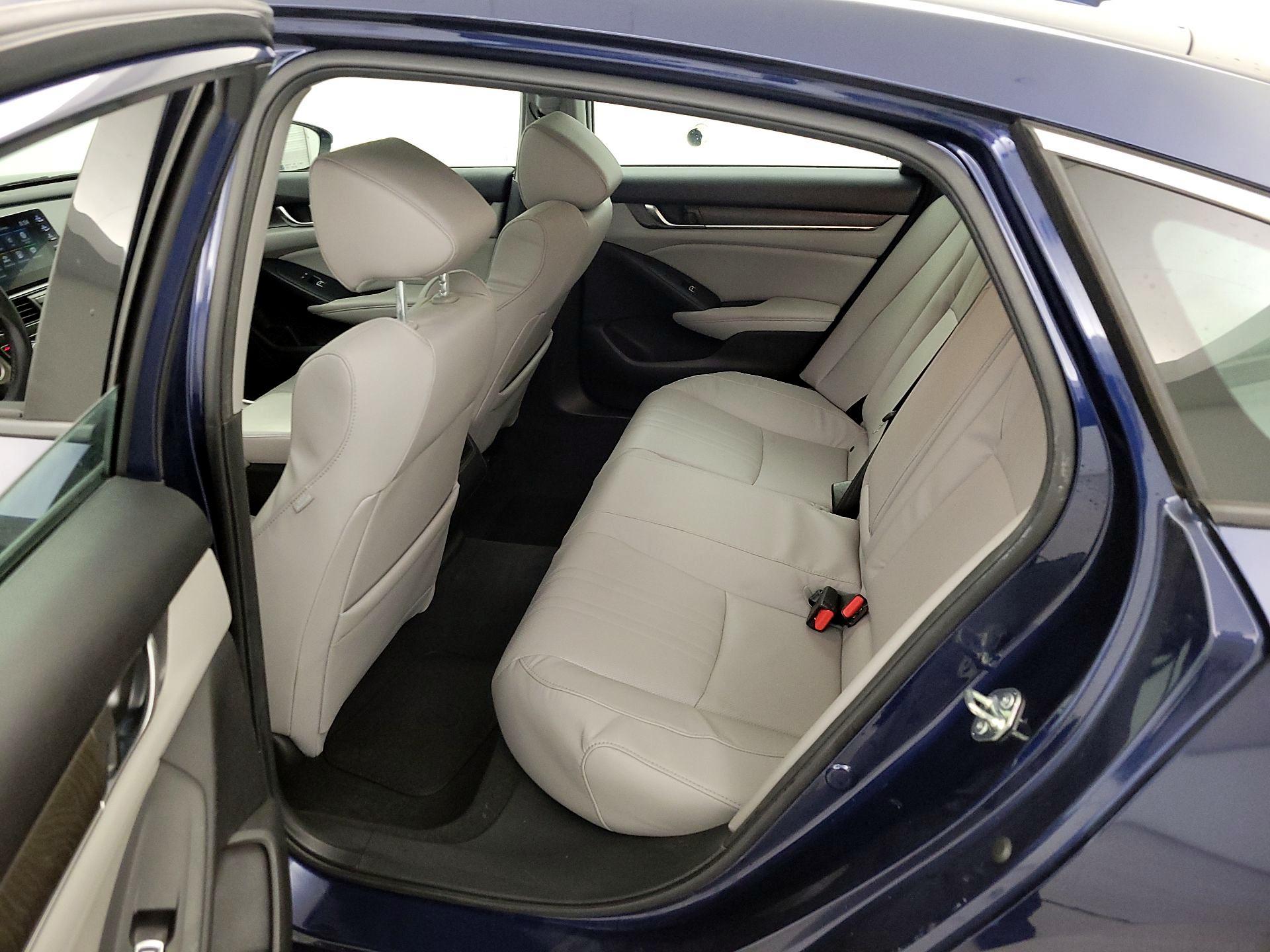 Thumbnail: 2018 Honda Accord - 20