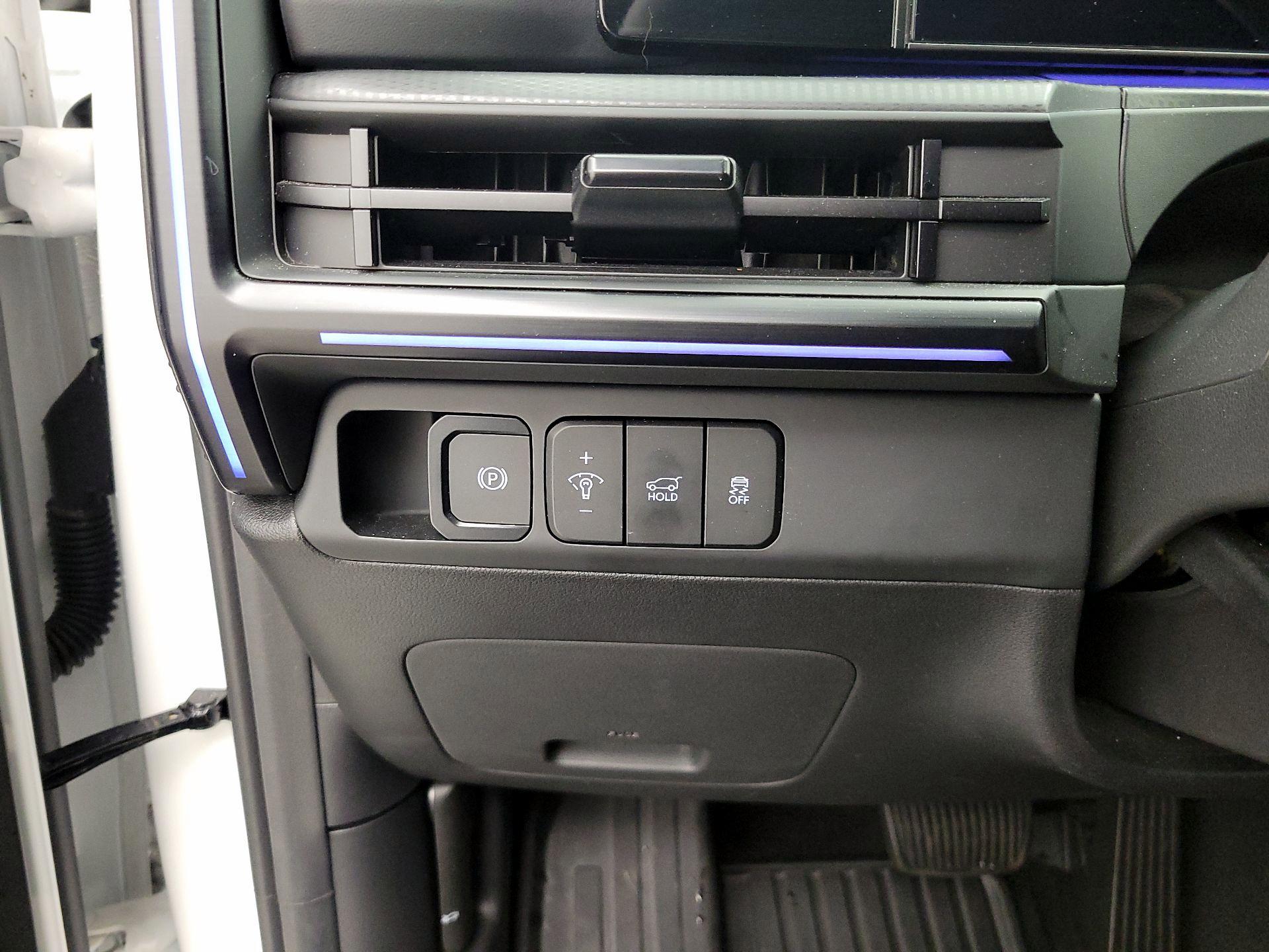 Thumbnail: 2024 Hyundai Santa Fe - 13