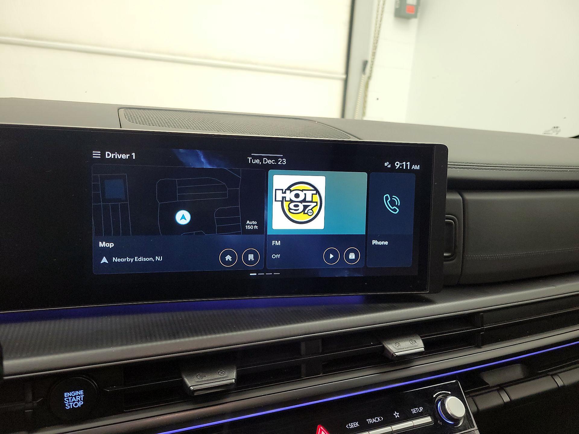 Thumbnail: 2024 Hyundai Santa Fe - 16