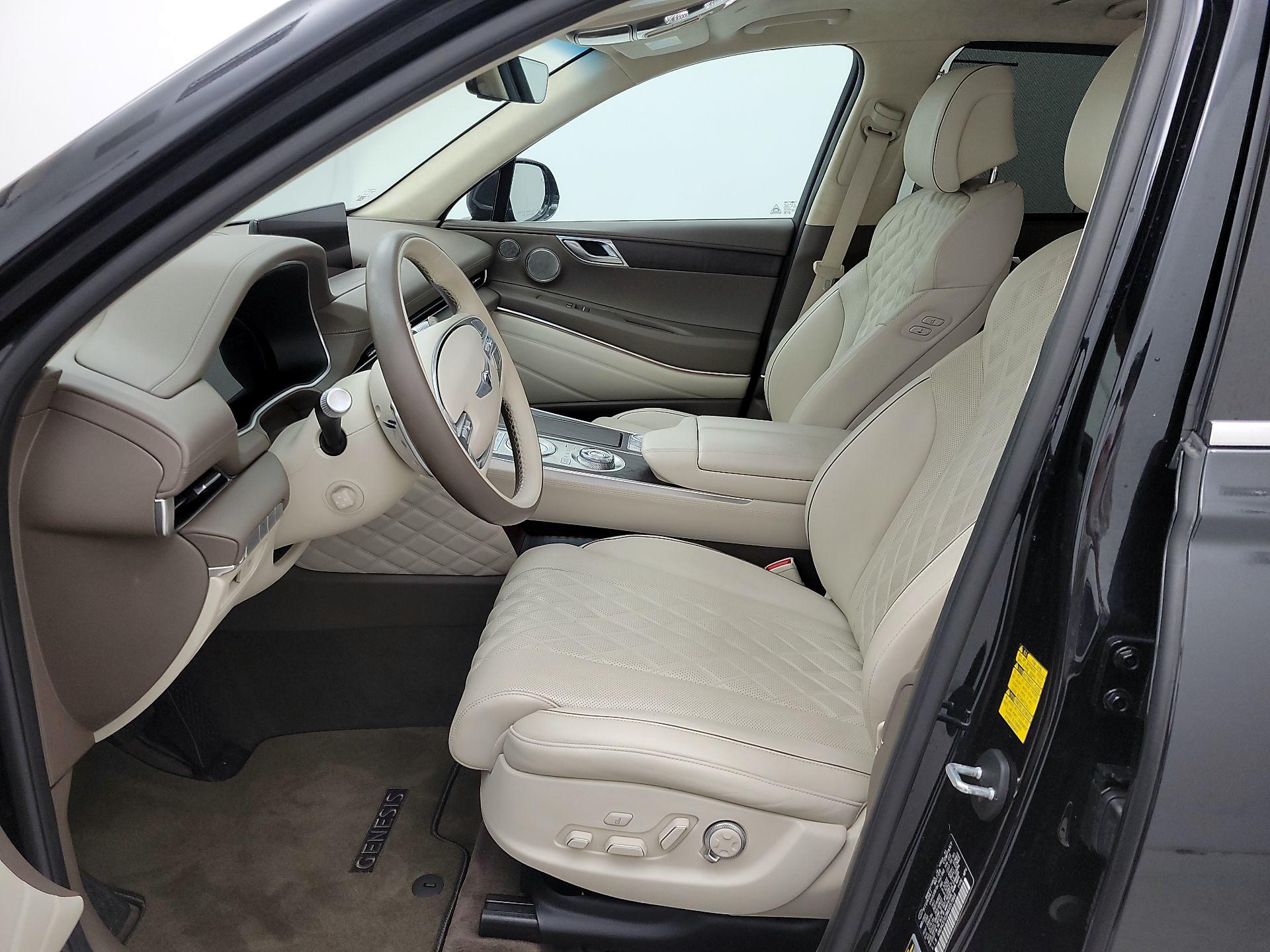 Thumbnail: 2021 Genesis GV80 - 11