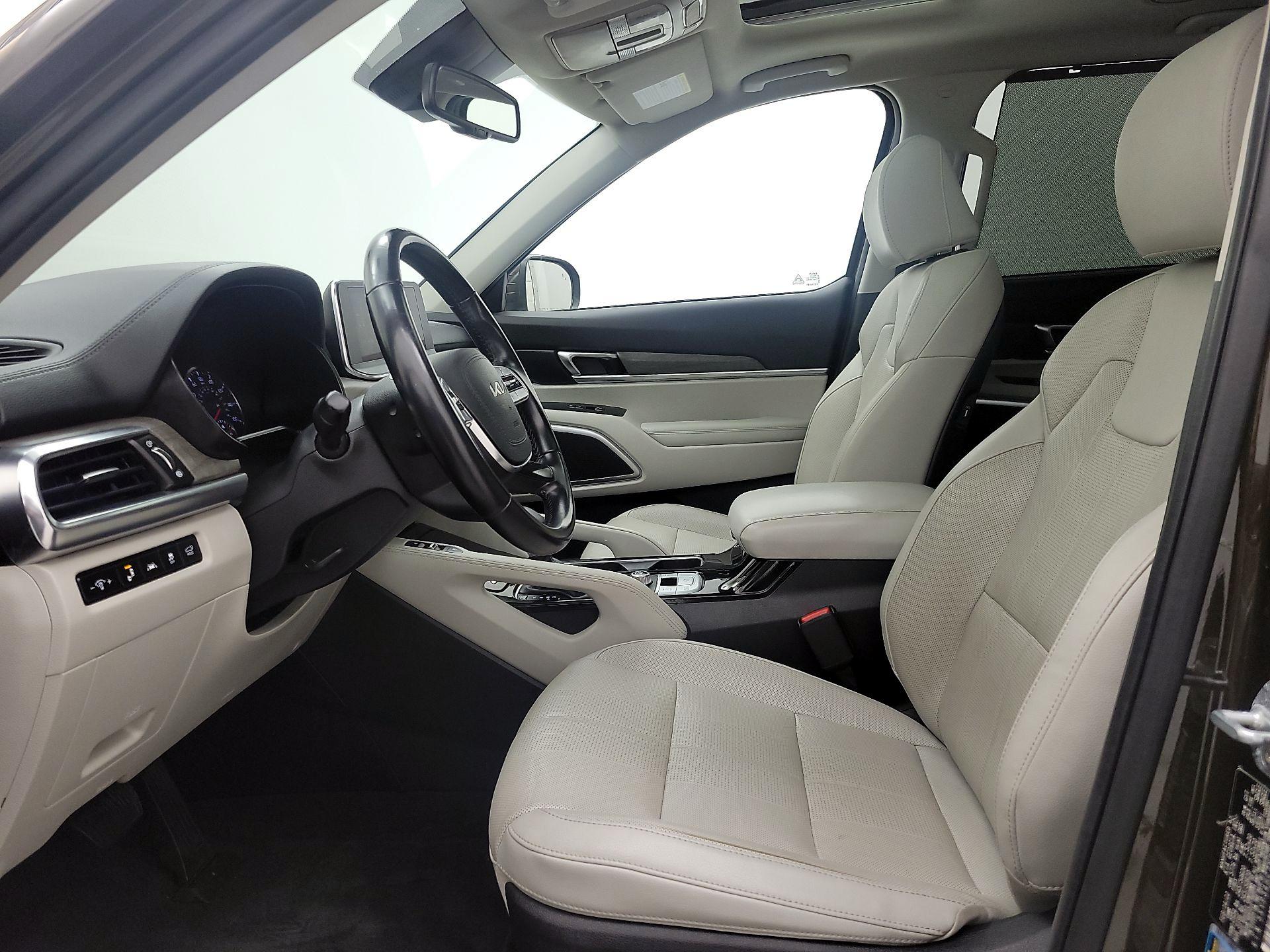 Thumbnail: 2022 Kia Telluride - 11