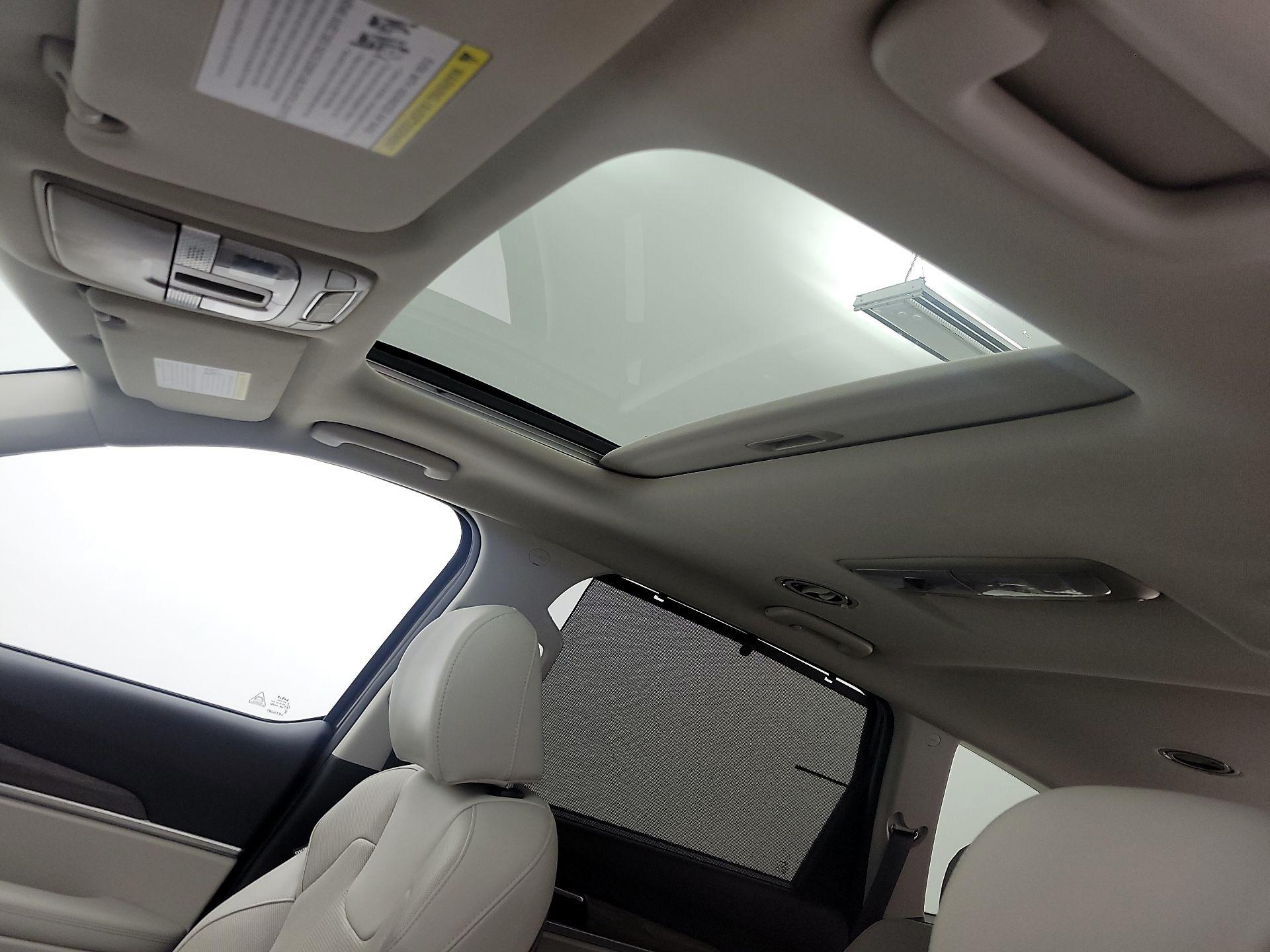 Thumbnail: 2022 Kia Telluride - 17