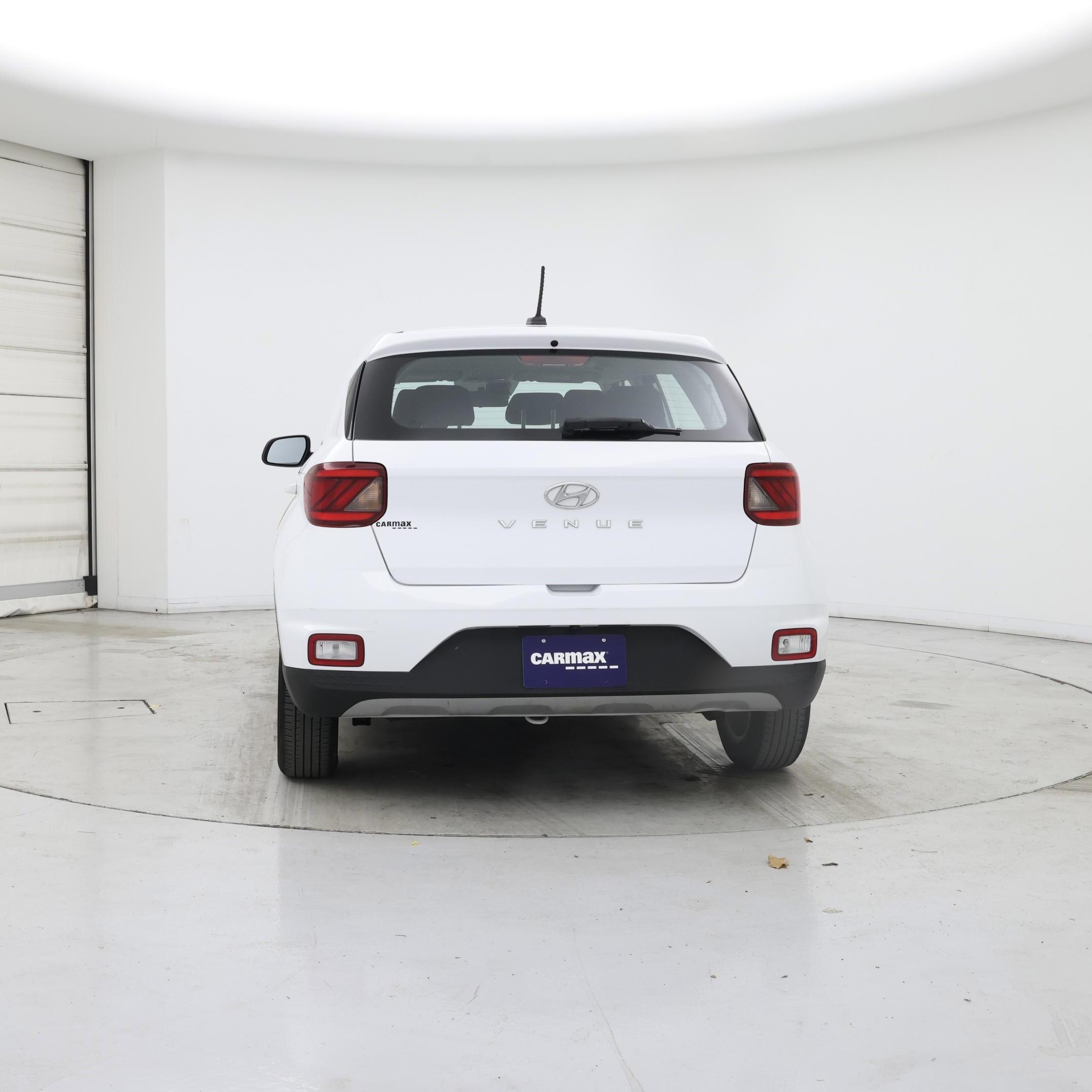 Thumbnail: 2023 Hyundai Venue - 6