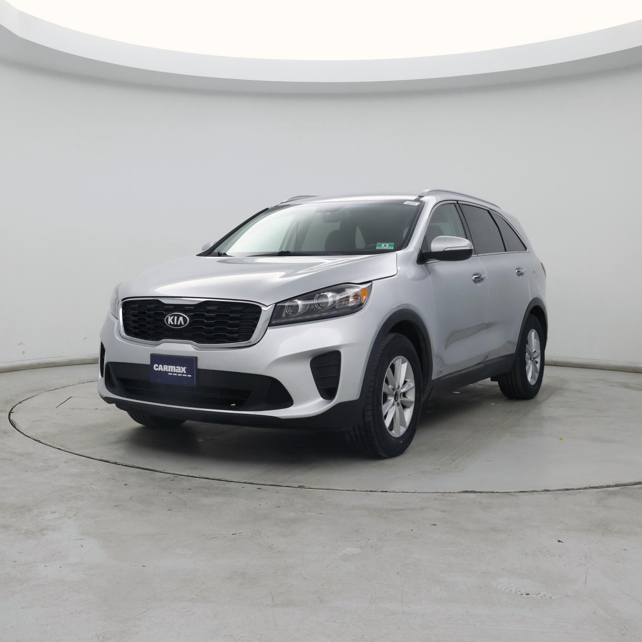 Thumbnail: 2019 Kia Sorento - 4