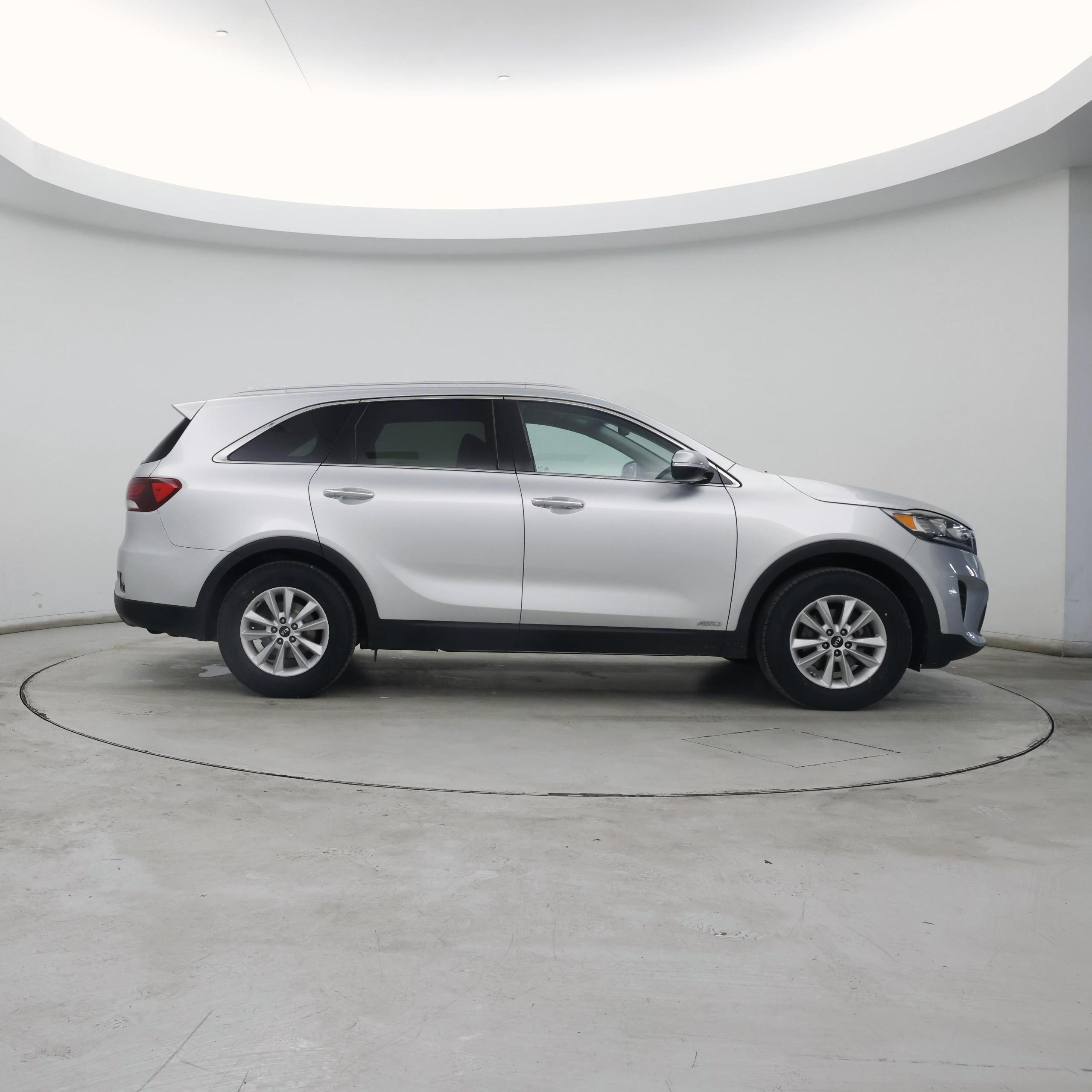 Thumbnail: 2019 Kia Sorento - 7