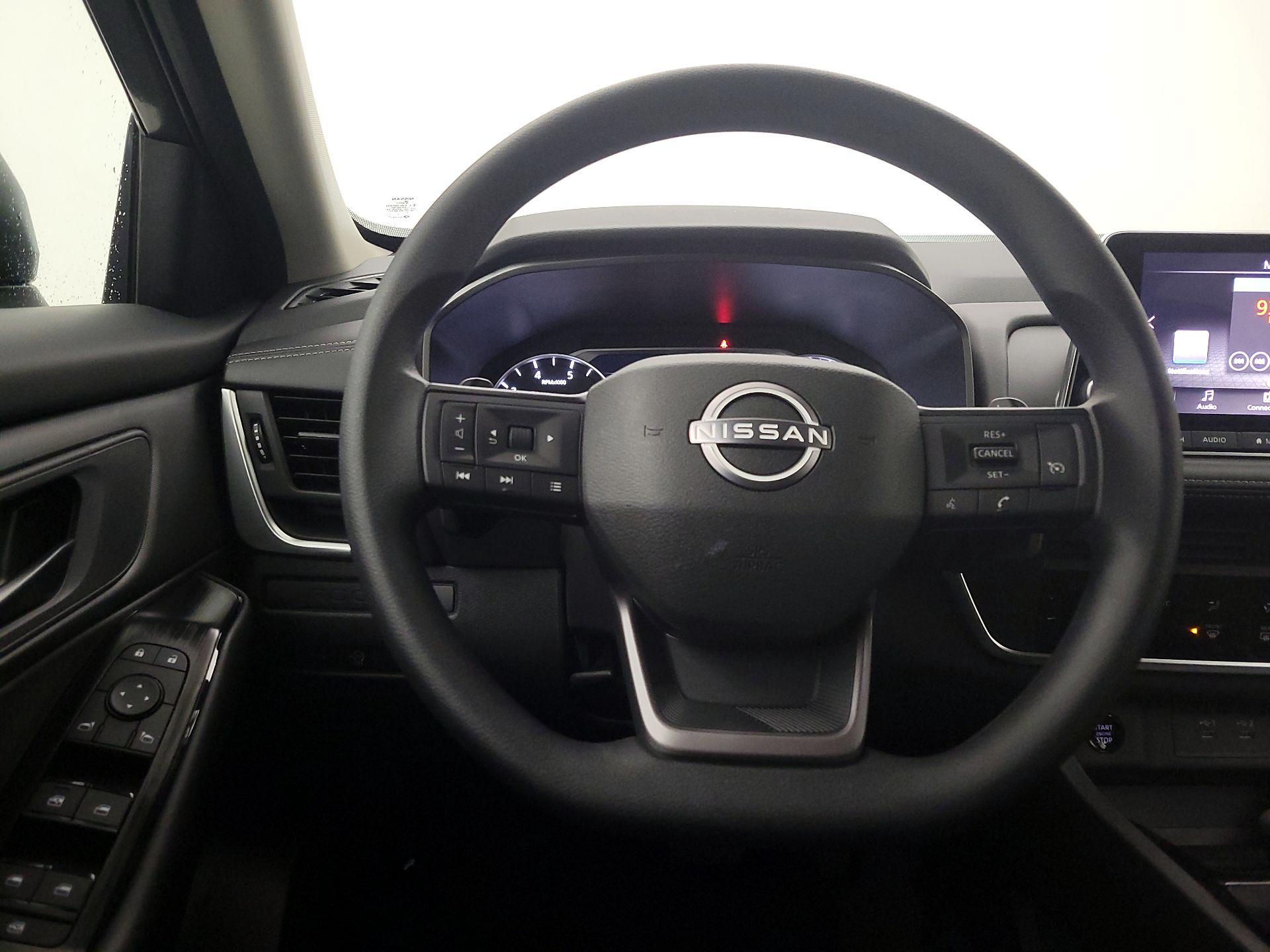 Thumbnail: 2026 Nissan Rogue - 10