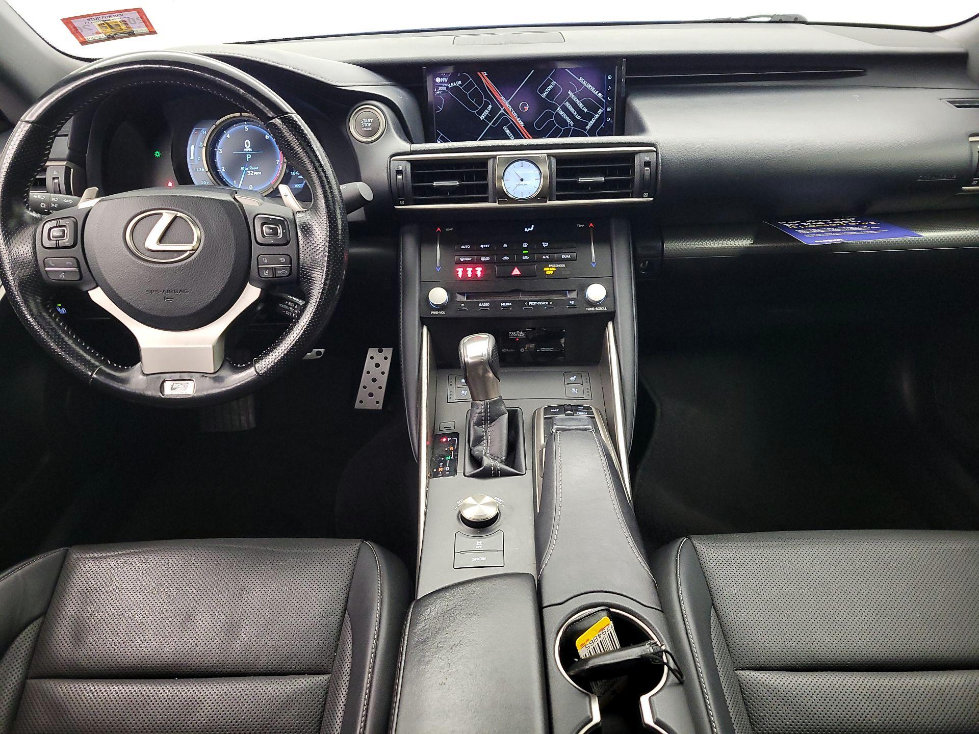 Thumbnail: 2017 Lexus IS - 9