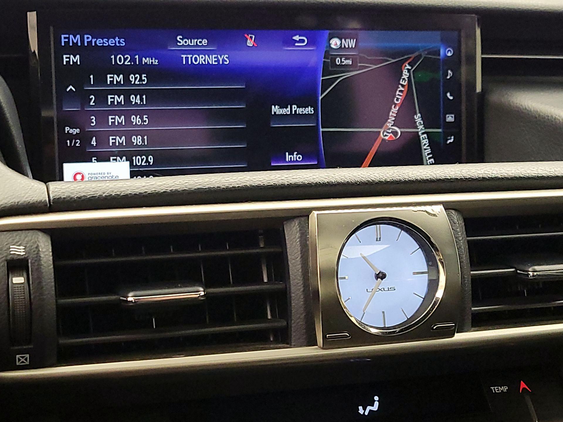 Thumbnail: 2017 Lexus IS - 16