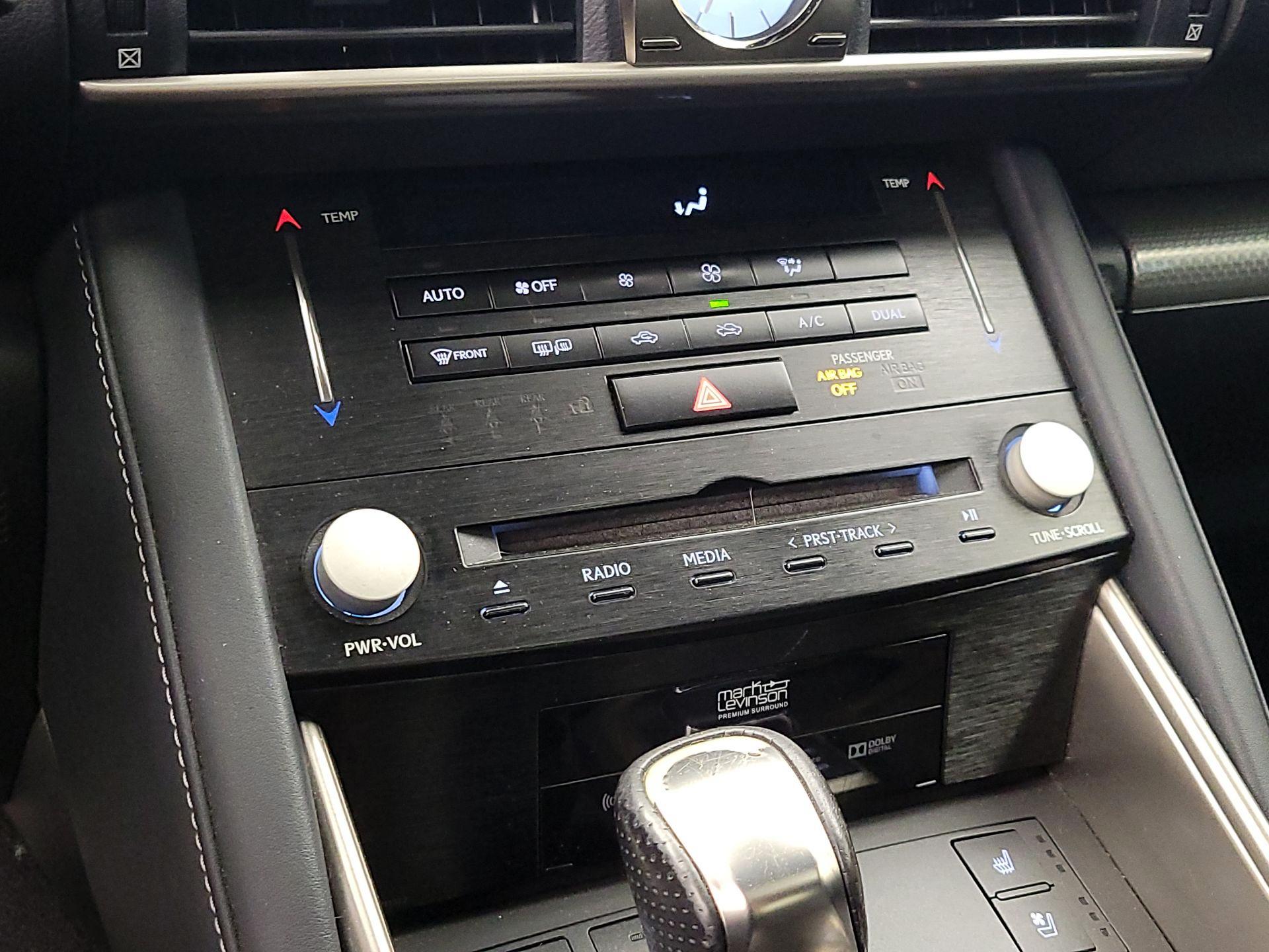 Thumbnail: 2017 Lexus IS - 17