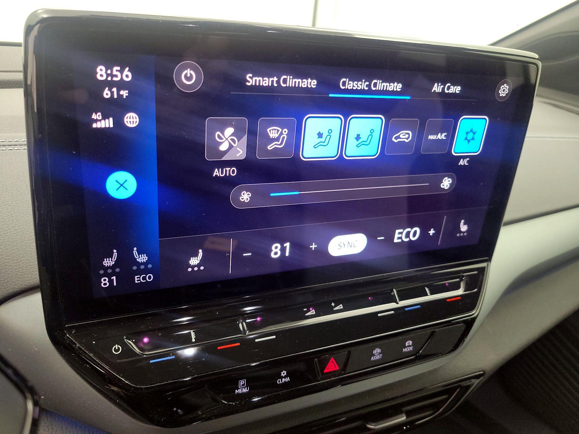 Thumbnail: 2023 Volkswagen ID.4 - 16