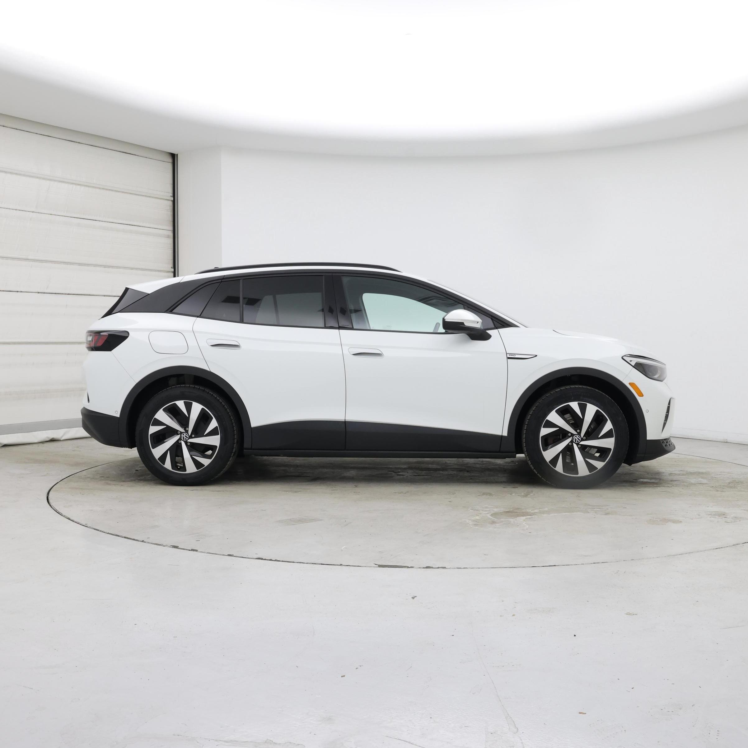 Thumbnail: 2023 Volkswagen ID.4 - 7