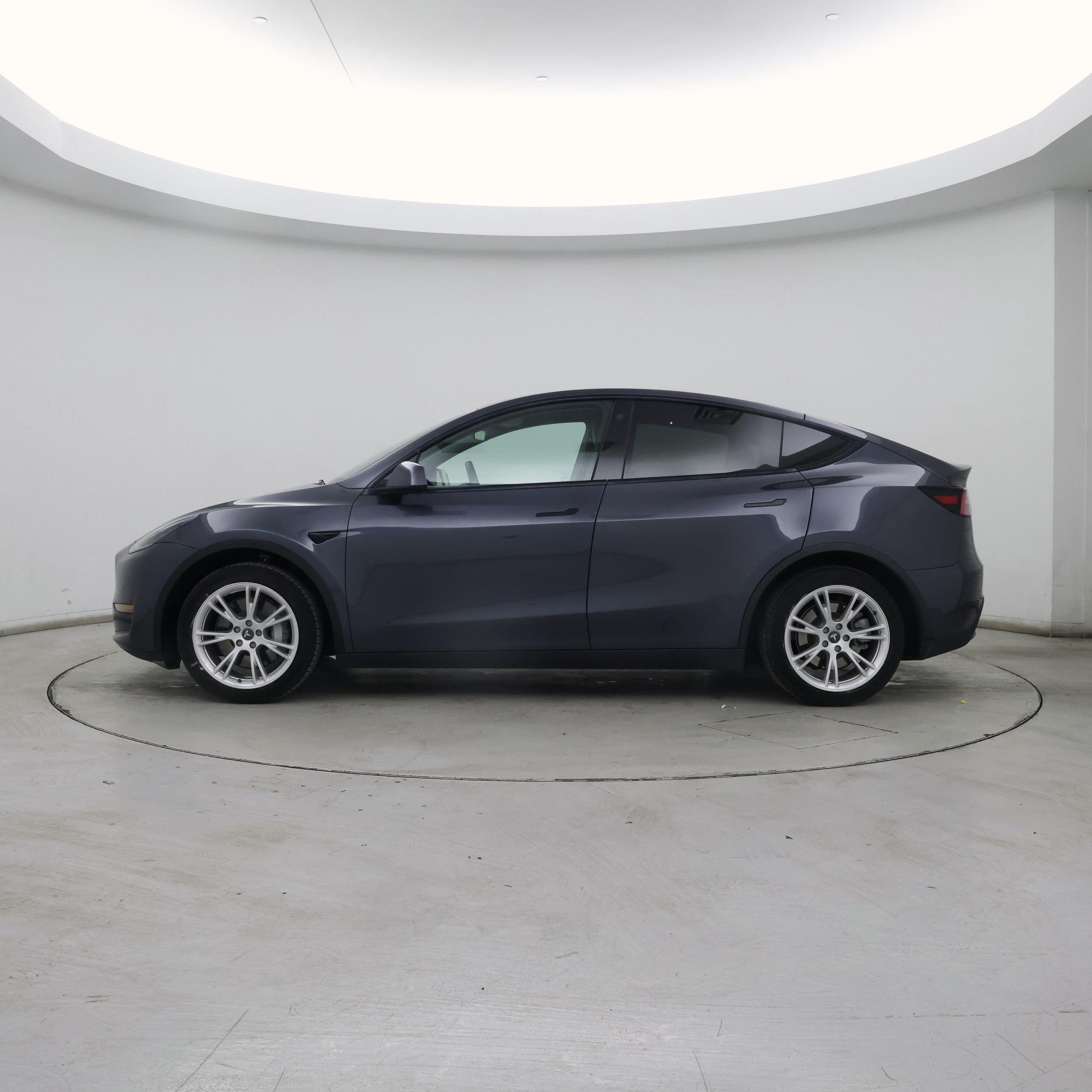 Thumbnail: 2021 Tesla Model Y - 3