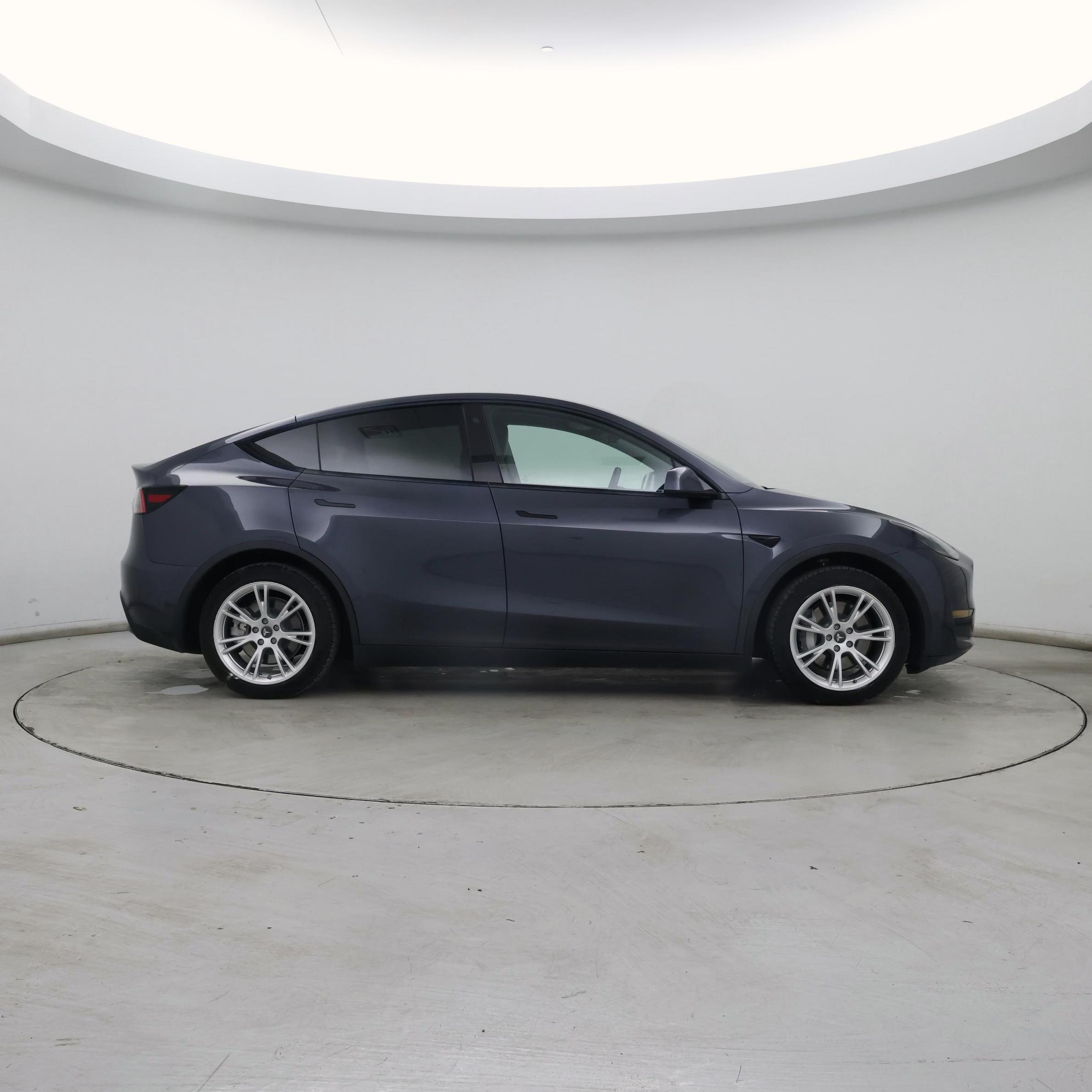Thumbnail: 2021 Tesla Model Y - 7
