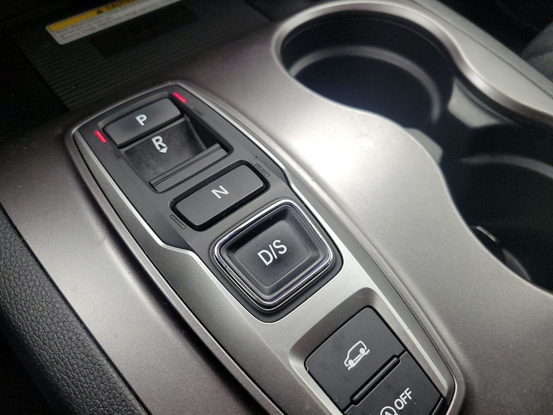 Thumbnail: 2022 Honda Pilot - 17