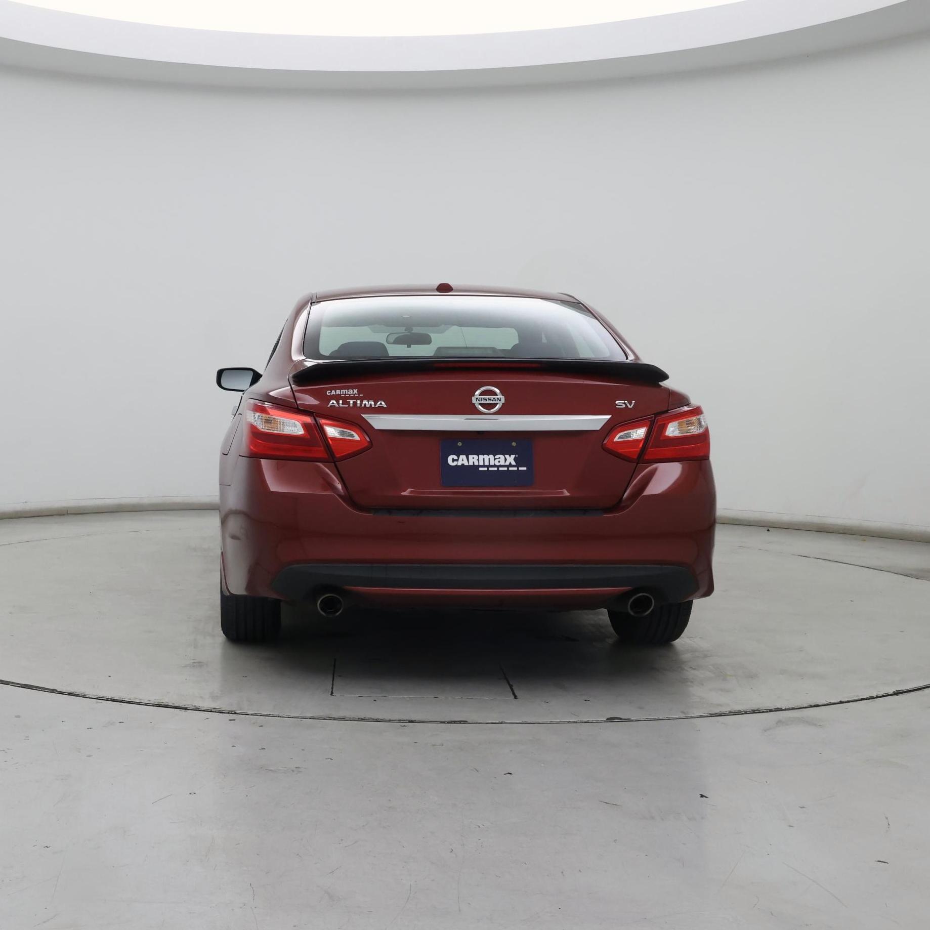 Thumbnail: 2017 Nissan Altima - 6