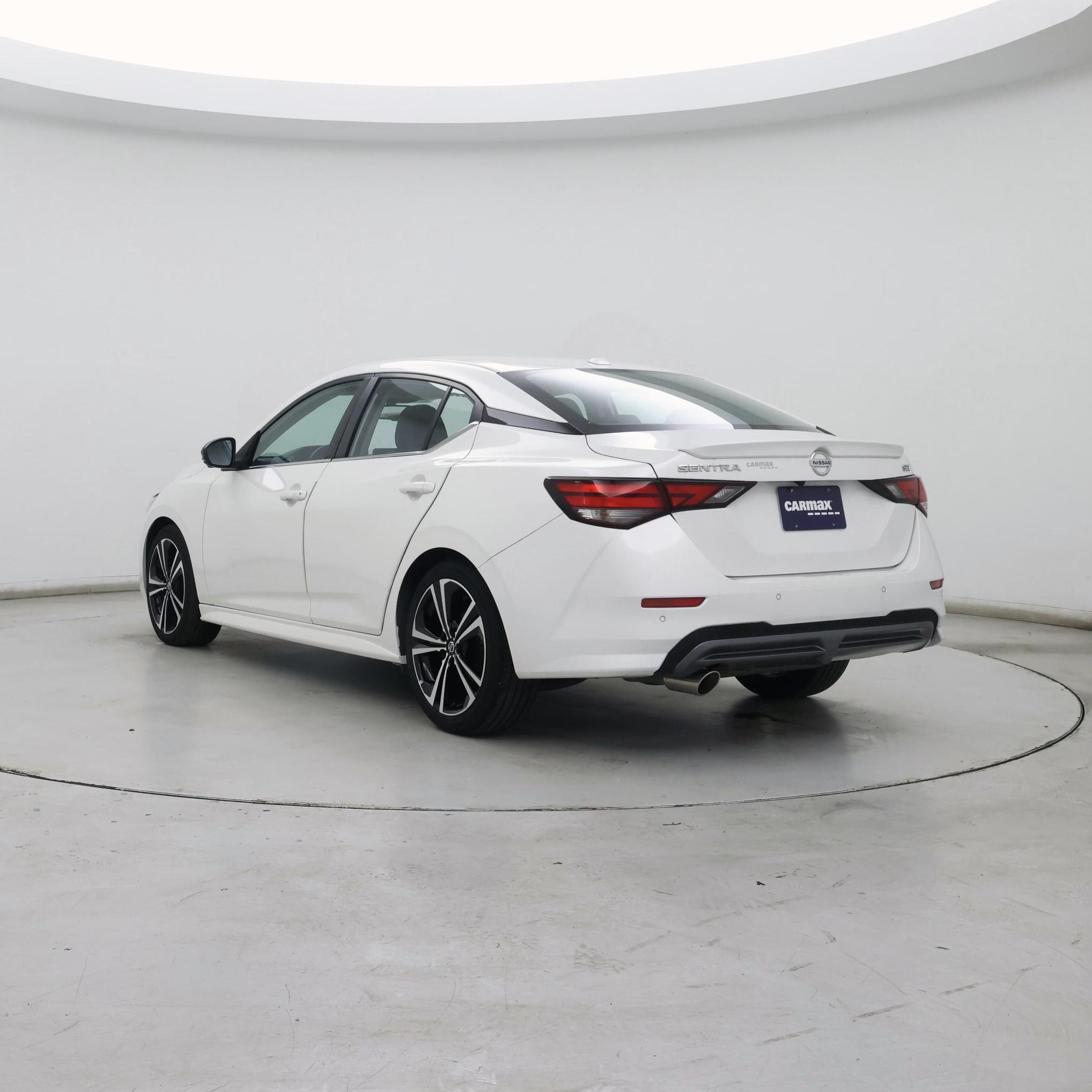 Thumbnail: 2021 Nissan Sentra - 2