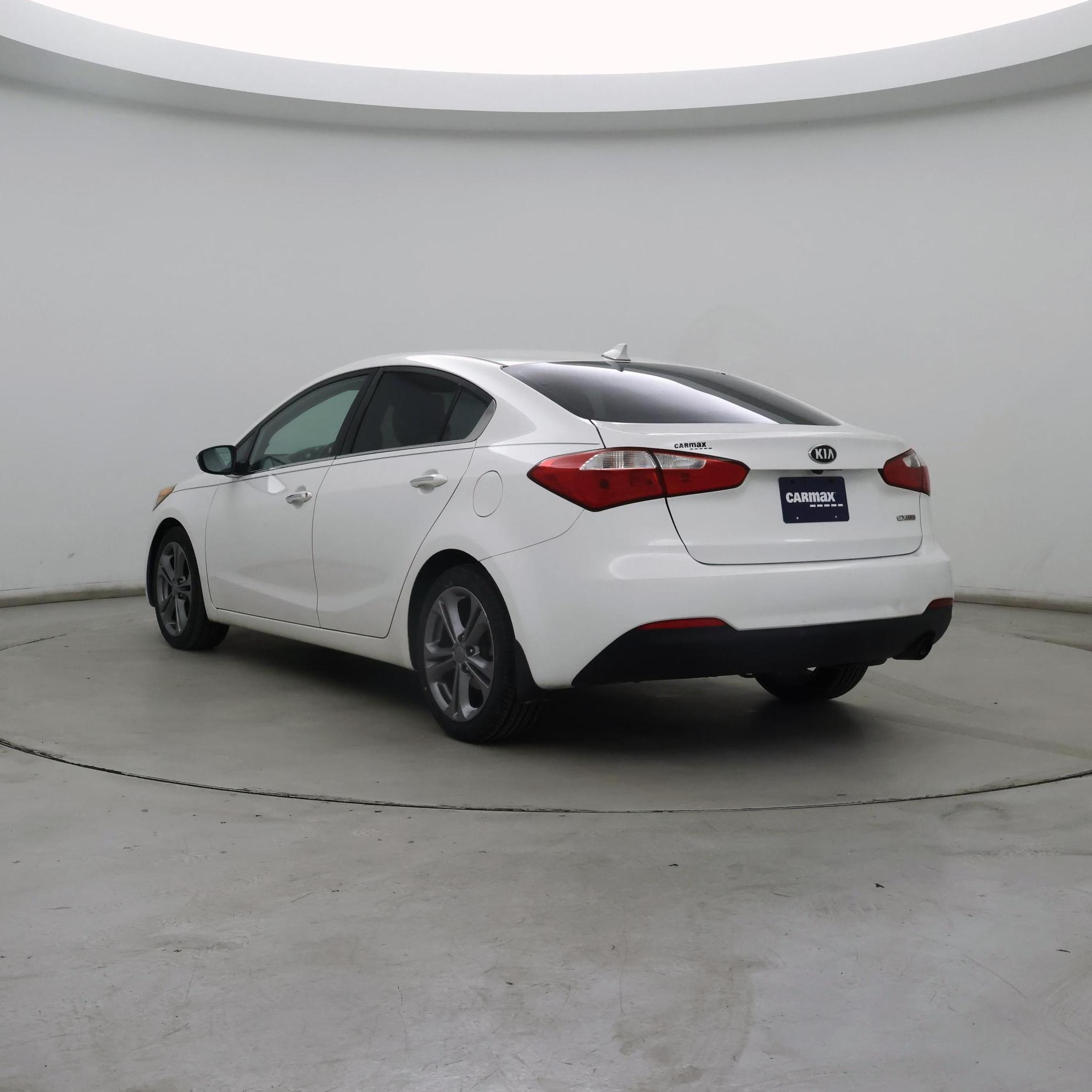 Thumbnail: 2016 Kia Forte - 2