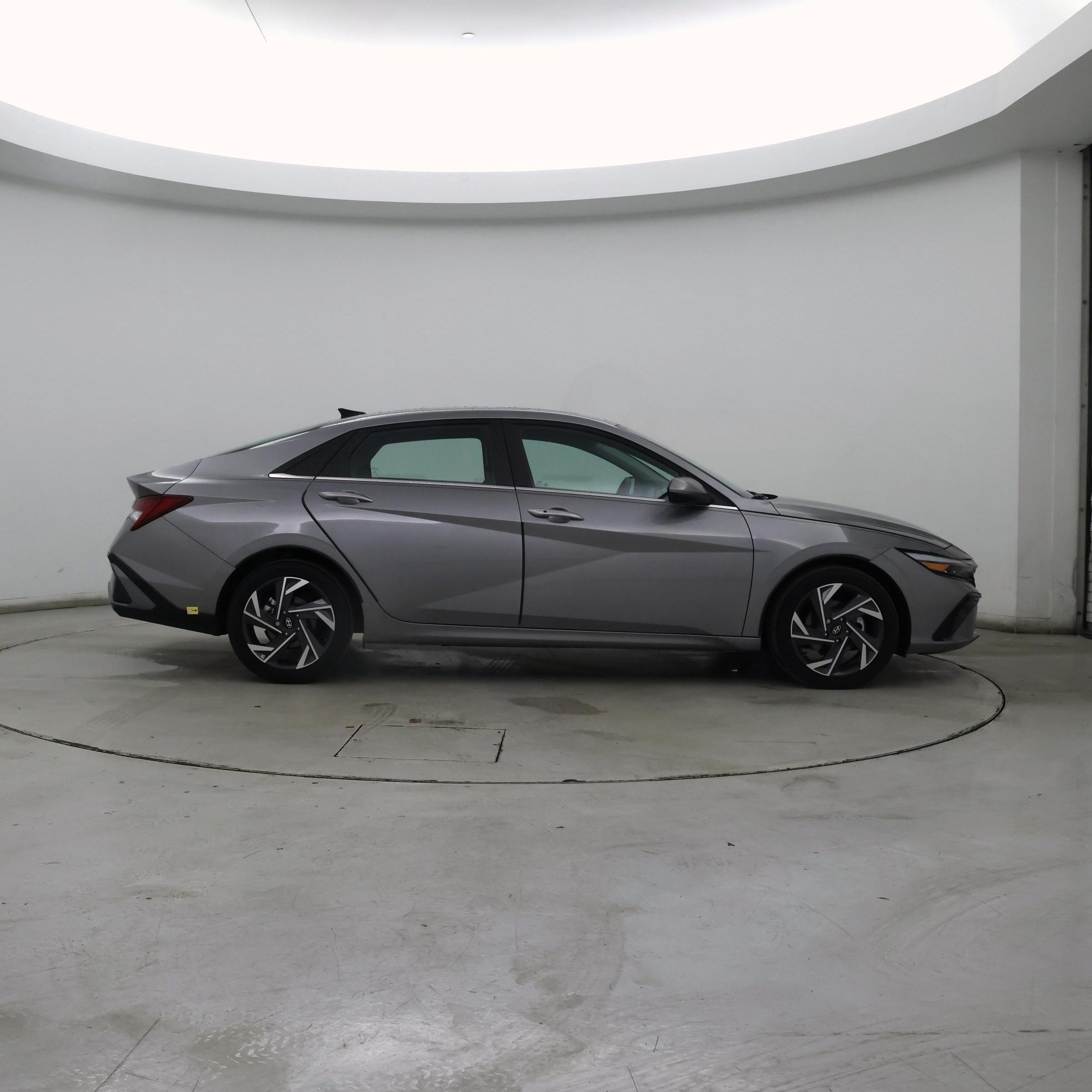 Thumbnail: 2025 Hyundai Elantra - 7