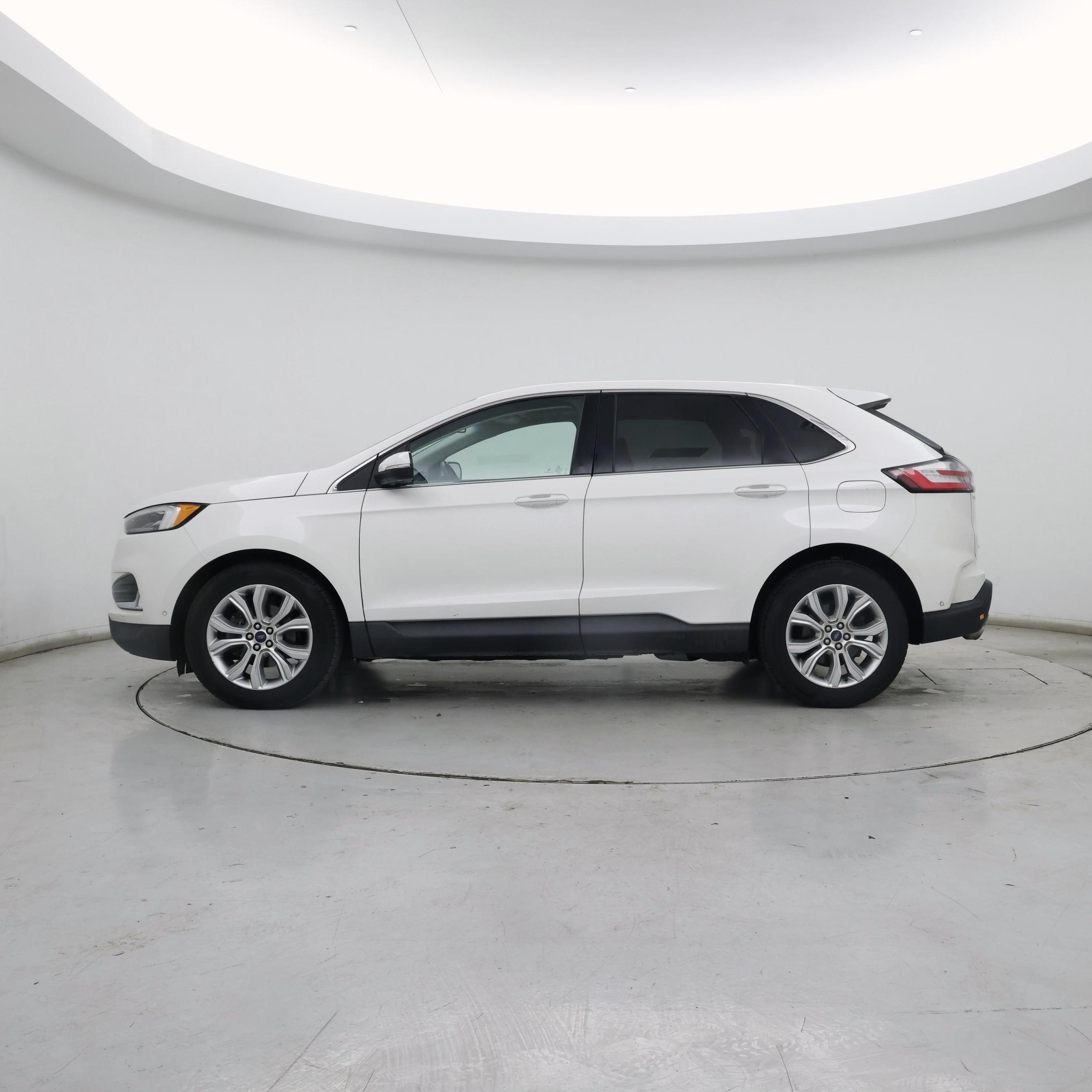 Thumbnail: 2020 Ford Edge - 3