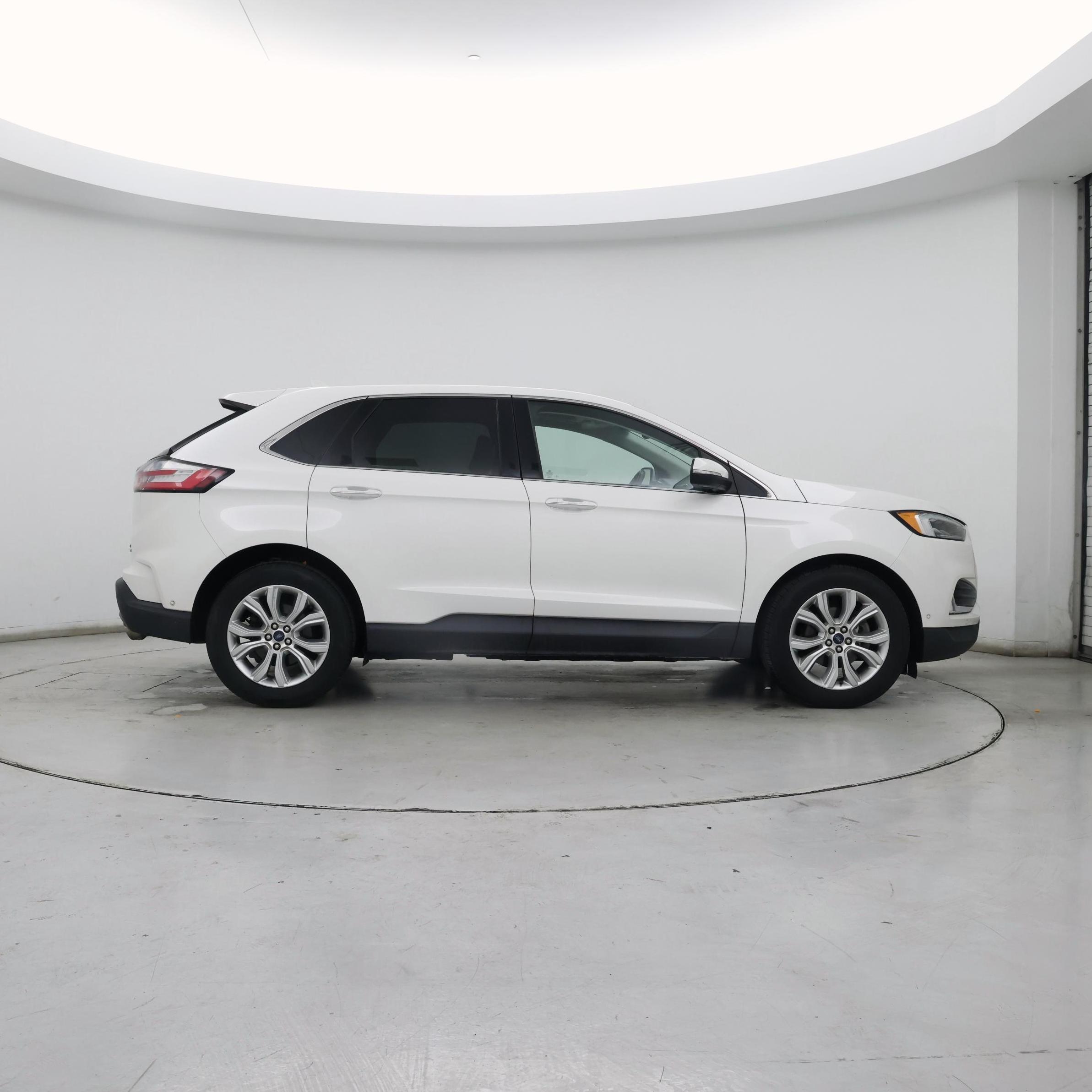 Thumbnail: 2020 Ford Edge - 7