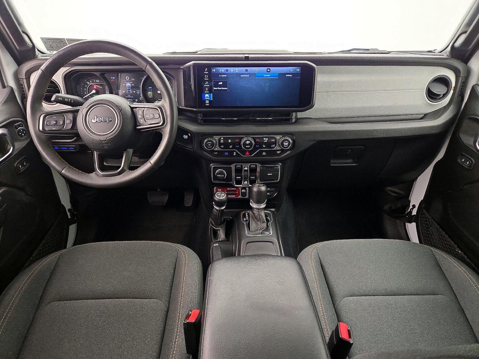 2024 Jeep Wrangler 4xe Willys 4XE - Photo 10